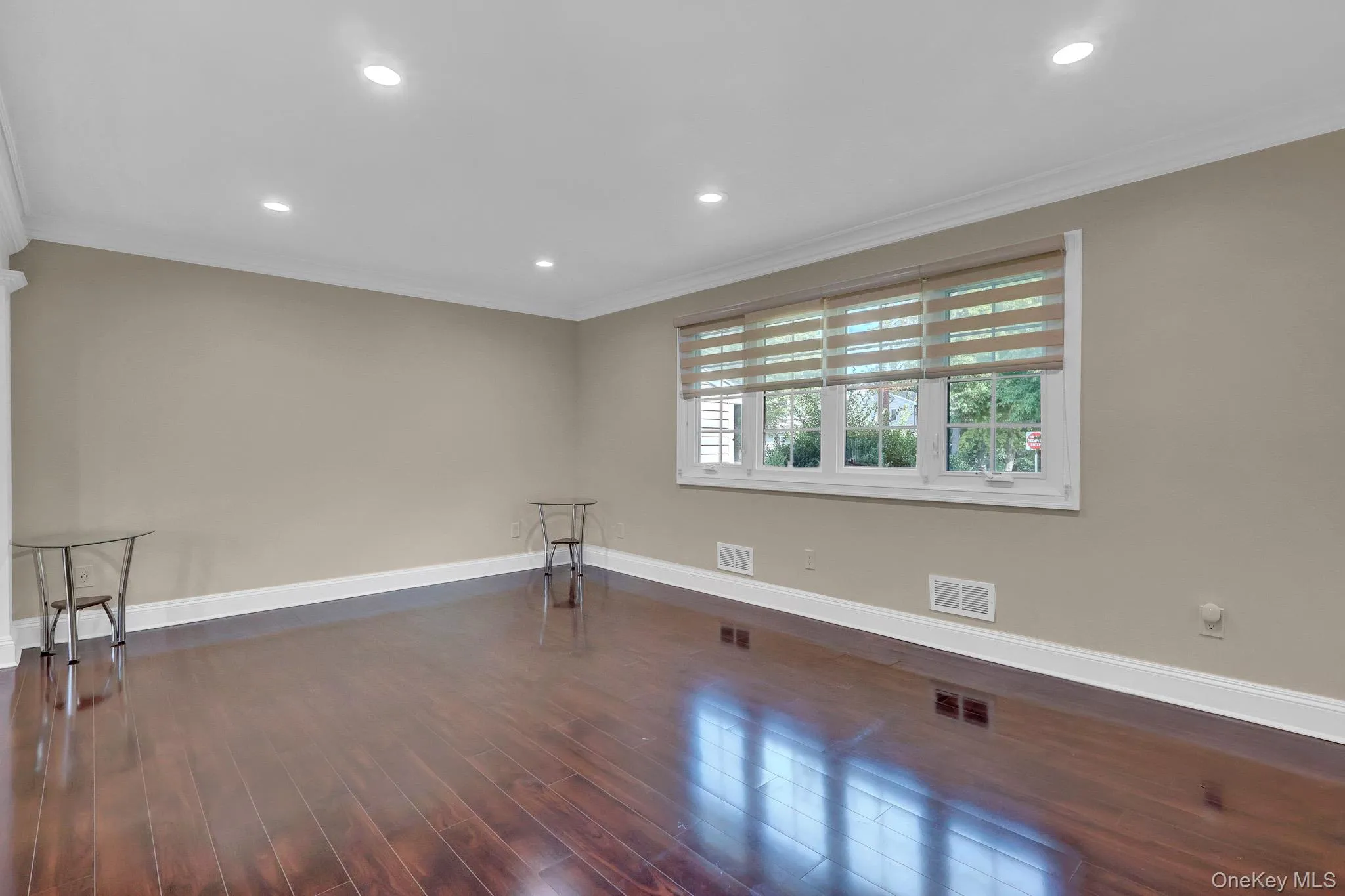 3 Daniel Drive, Oyster Bay, NY, 3 Bedrooms Bedrooms, 7 Rooms Rooms,2 BathroomsBathrooms,Residential,For Rent,Daniel,0,1047910 3 Daniel Drive, Oyster Bay, NY, 3 Bedrooms Bedrooms, 7 Rooms Rooms,2 BathroomsBathrooms,Residential,For Rent,Daniel,0,1047910