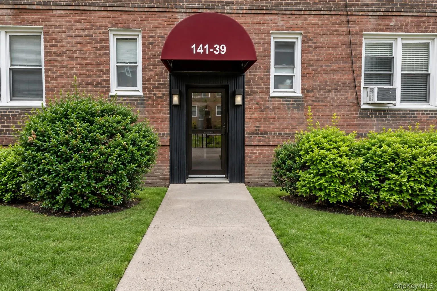 141-39 78th Road, New York, NY, 1 Bedroom Bedrooms, 4 Rooms Rooms,1 BathroomBathrooms,Residential,For Rent,78th,0,1047913 141-39 78th Road, New York, NY, 1 Bedroom Bedrooms, 4 Rooms Rooms,1 BathroomBathrooms,Residential,For Rent,78th,0,1047913