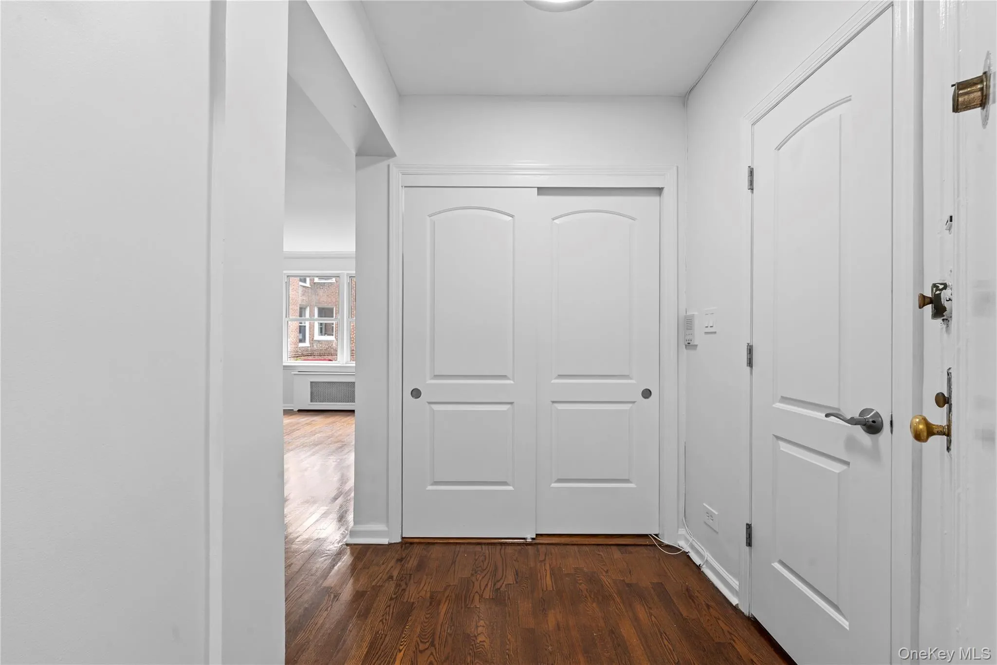 141-39 78th Road, New York, NY, 1 Bedroom Bedrooms, 4 Rooms Rooms,1 BathroomBathrooms,Residential,For Rent,78th,0,1047913 141-39 78th Road, New York, NY, 1 Bedroom Bedrooms, 4 Rooms Rooms,1 BathroomBathrooms,Residential,For Rent,78th,0,1047913
