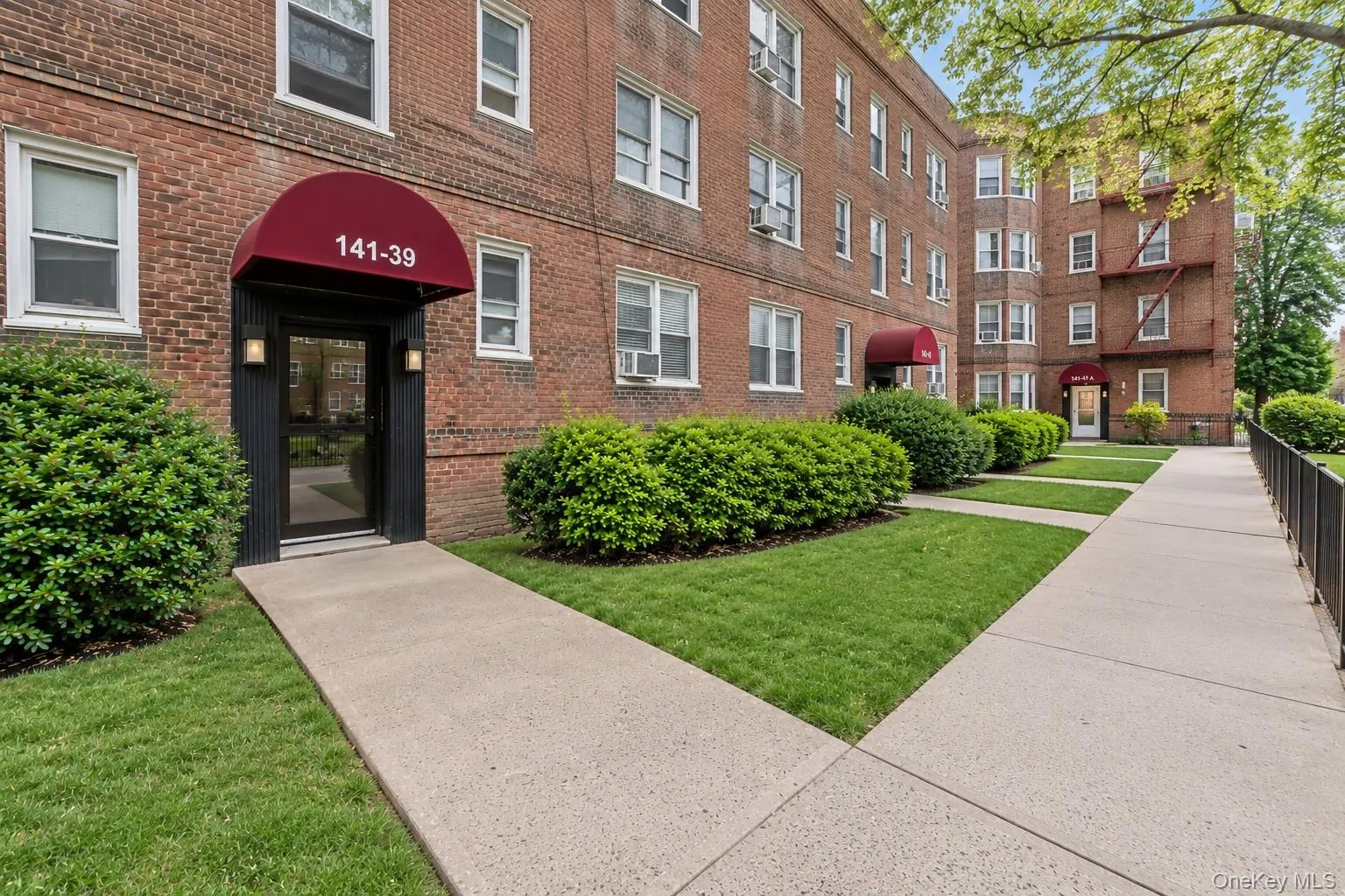 141-39 78th Road, New York, NY, 1 Bedroom Bedrooms, 4 Rooms Rooms,1 BathroomBathrooms,Residential,For Rent,78th,0,1047913 141-39 78th Road, New York, NY, 1 Bedroom Bedrooms, 4 Rooms Rooms,1 BathroomBathrooms,Residential,For Rent,78th,0,1047913