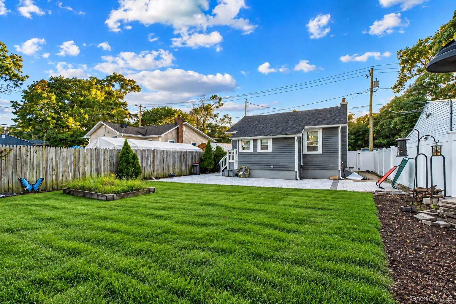145 Carroll Avenue, Brookhaven, NY, 2 Bedrooms Bedrooms, 5 Rooms Rooms,1 BathroomBathrooms,Residential,For Rent,Carroll,0,1047914 145 Carroll Avenue, Brookhaven, NY, 2 Bedrooms Bedrooms, 5 Rooms Rooms,1 BathroomBathrooms,Residential,For Rent,Carroll,0,1047914