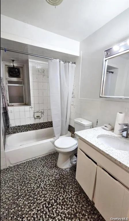 2555 97th Street, New York, NY, 4 Bedrooms Bedrooms, 7 Rooms Rooms,2 BathroomsBathrooms,Residential,For Rent,97th,0,1047919 2555 97th Street, New York, NY, 4 Bedrooms Bedrooms, 7 Rooms Rooms,2 BathroomsBathrooms,Residential,For Rent,97th,0,1047919