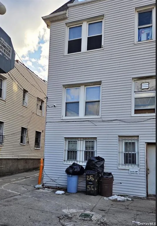 2555 97th Street, New York, NY, 4 Bedrooms Bedrooms, 7 Rooms Rooms,2 BathroomsBathrooms,Residential,For Rent,97th,0,1047919 2555 97th Street, New York, NY, 4 Bedrooms Bedrooms, 7 Rooms Rooms,2 BathroomsBathrooms,Residential,For Rent,97th,0,1047919