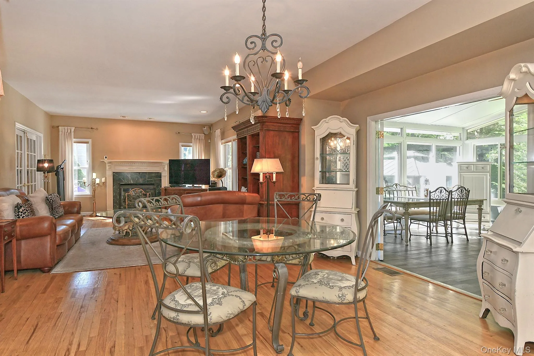 7 Ona Avenue, Huntington, NY, 4 Bedrooms Bedrooms, 9 Rooms Rooms,2 BathroomsBathrooms,Residential,For Rent,Ona,0,1047921 7 Ona Avenue, Huntington, NY, 4 Bedrooms Bedrooms, 9 Rooms Rooms,2 BathroomsBathrooms,Residential,For Rent,Ona,0,1047921