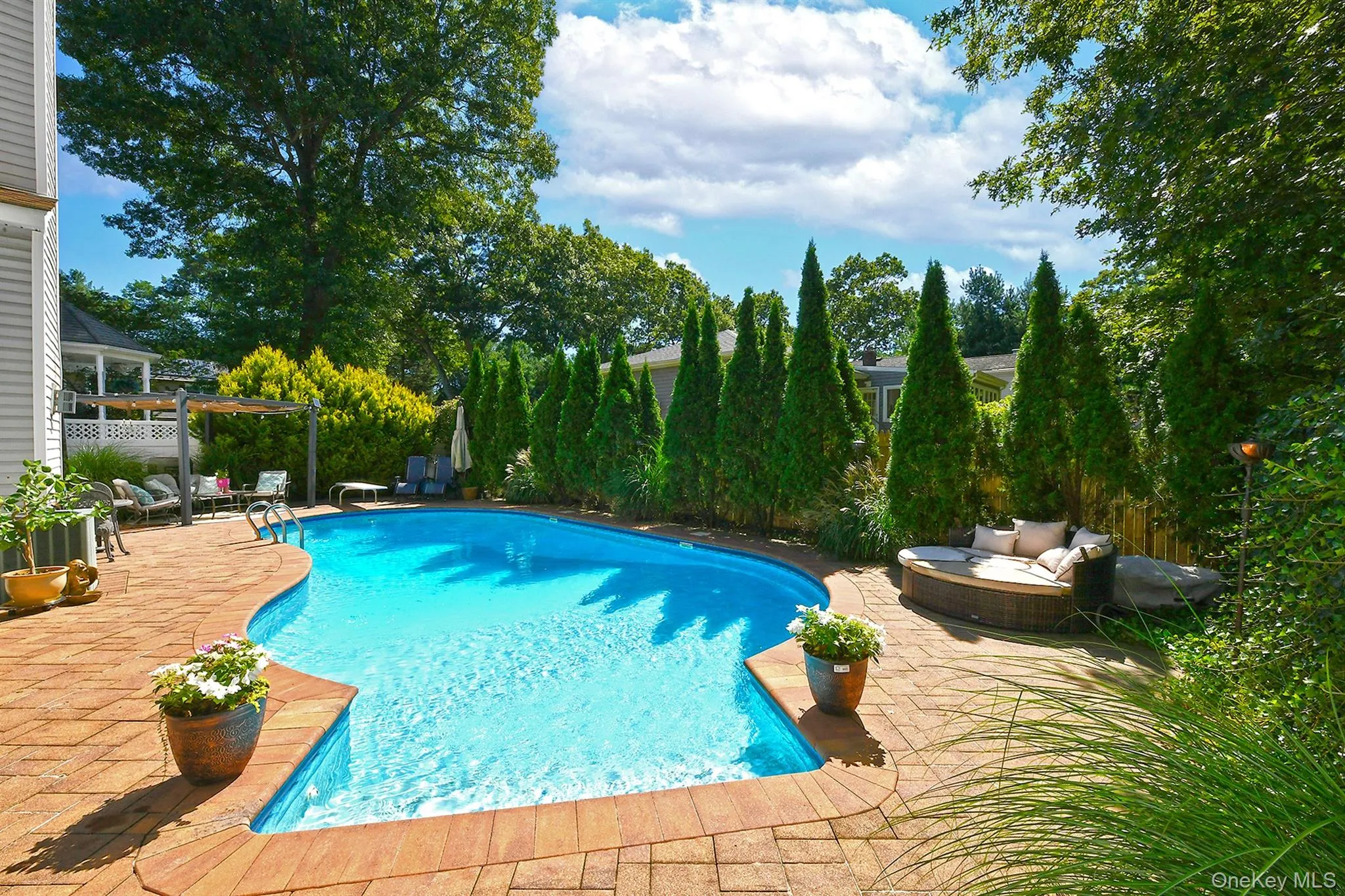7 Ona Avenue, Huntington, NY, 4 Bedrooms Bedrooms, 9 Rooms Rooms,2 BathroomsBathrooms,Residential,For Rent,Ona,0,1047921 7 Ona Avenue, Huntington, NY, 4 Bedrooms Bedrooms, 9 Rooms Rooms,2 BathroomsBathrooms,Residential,For Rent,Ona,0,1047921