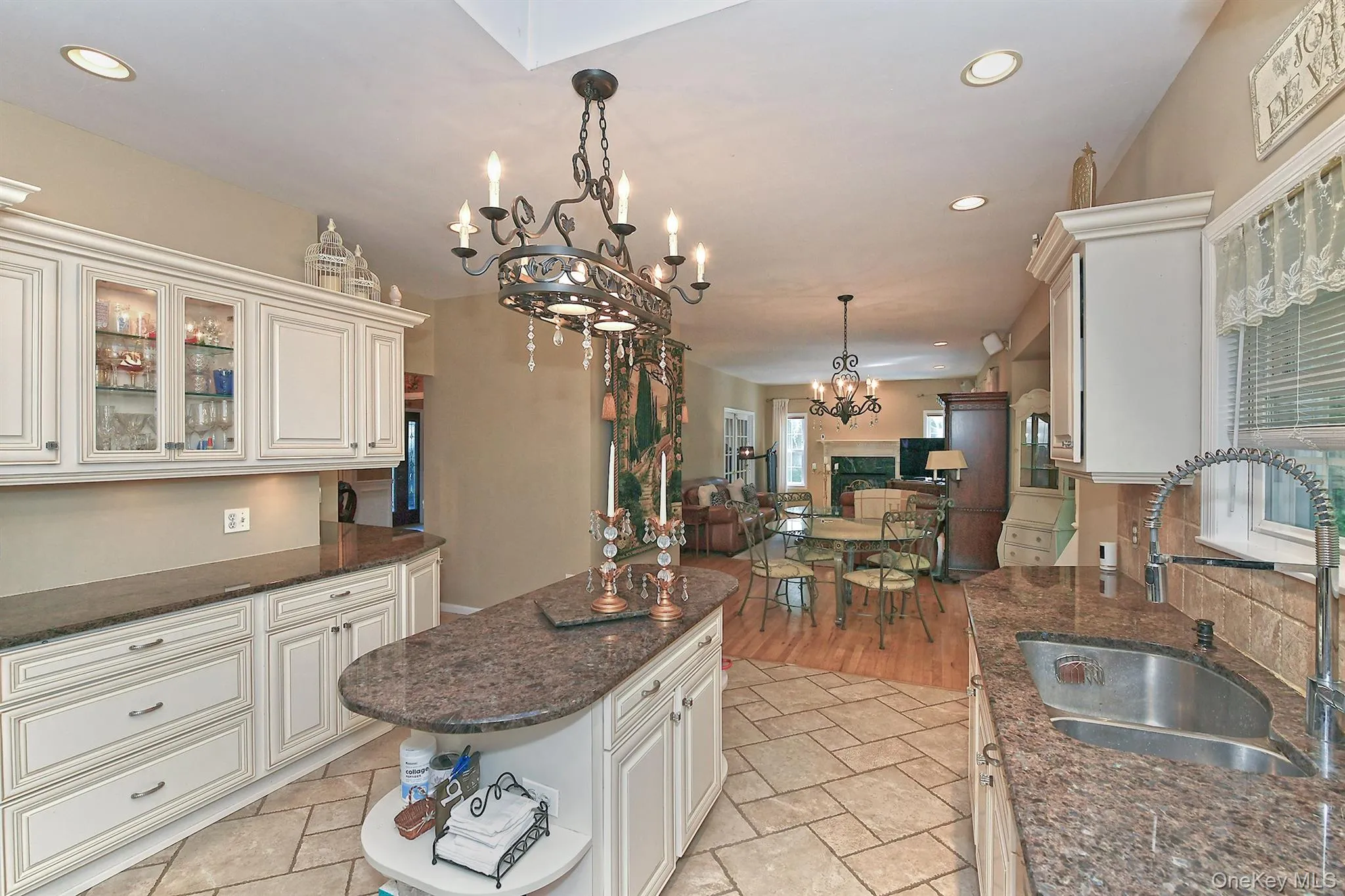 7 Ona Avenue, Huntington, NY, 4 Bedrooms Bedrooms, 9 Rooms Rooms,2 BathroomsBathrooms,Residential,For Rent,Ona,0,1047921 7 Ona Avenue, Huntington, NY, 4 Bedrooms Bedrooms, 9 Rooms Rooms,2 BathroomsBathrooms,Residential,For Rent,Ona,0,1047921