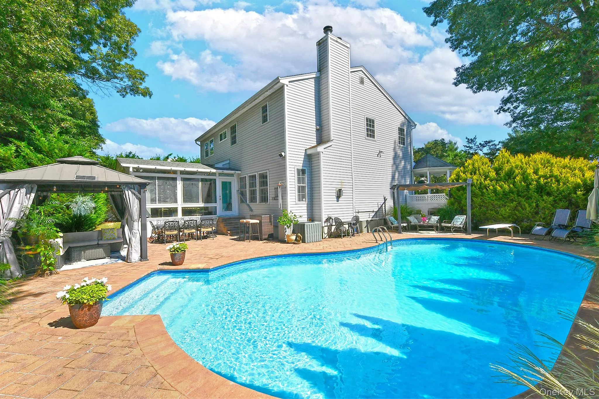 7 Ona Avenue, Huntington, NY, 4 Bedrooms Bedrooms, 9 Rooms Rooms,2 BathroomsBathrooms,Residential,For Rent,Ona,0,1047921 7 Ona Avenue, Huntington, NY, 4 Bedrooms Bedrooms, 9 Rooms Rooms,2 BathroomsBathrooms,Residential,For Rent,Ona,0,1047921