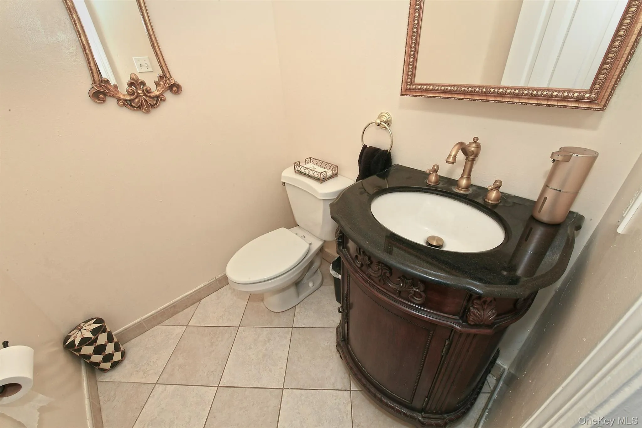 7 Ona Avenue, Huntington, NY, 4 Bedrooms Bedrooms, 9 Rooms Rooms,2 BathroomsBathrooms,Residential,For Rent,Ona,0,1047921 7 Ona Avenue, Huntington, NY, 4 Bedrooms Bedrooms, 9 Rooms Rooms,2 BathroomsBathrooms,Residential,For Rent,Ona,0,1047921