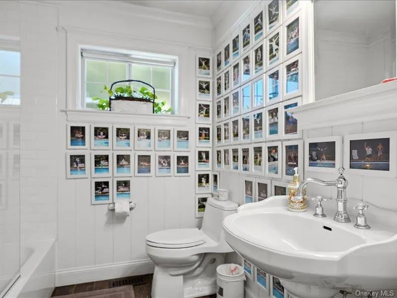 5 Deerland Drive, Southampton, NY, 4 Bedrooms Bedrooms, 9 Rooms Rooms,3 BathroomsBathrooms,Residential,For Rent,Deerland,0,1047922 5 Deerland Drive, Southampton, NY, 4 Bedrooms Bedrooms, 9 Rooms Rooms,3 BathroomsBathrooms,Residential,For Rent,Deerland,0,1047922