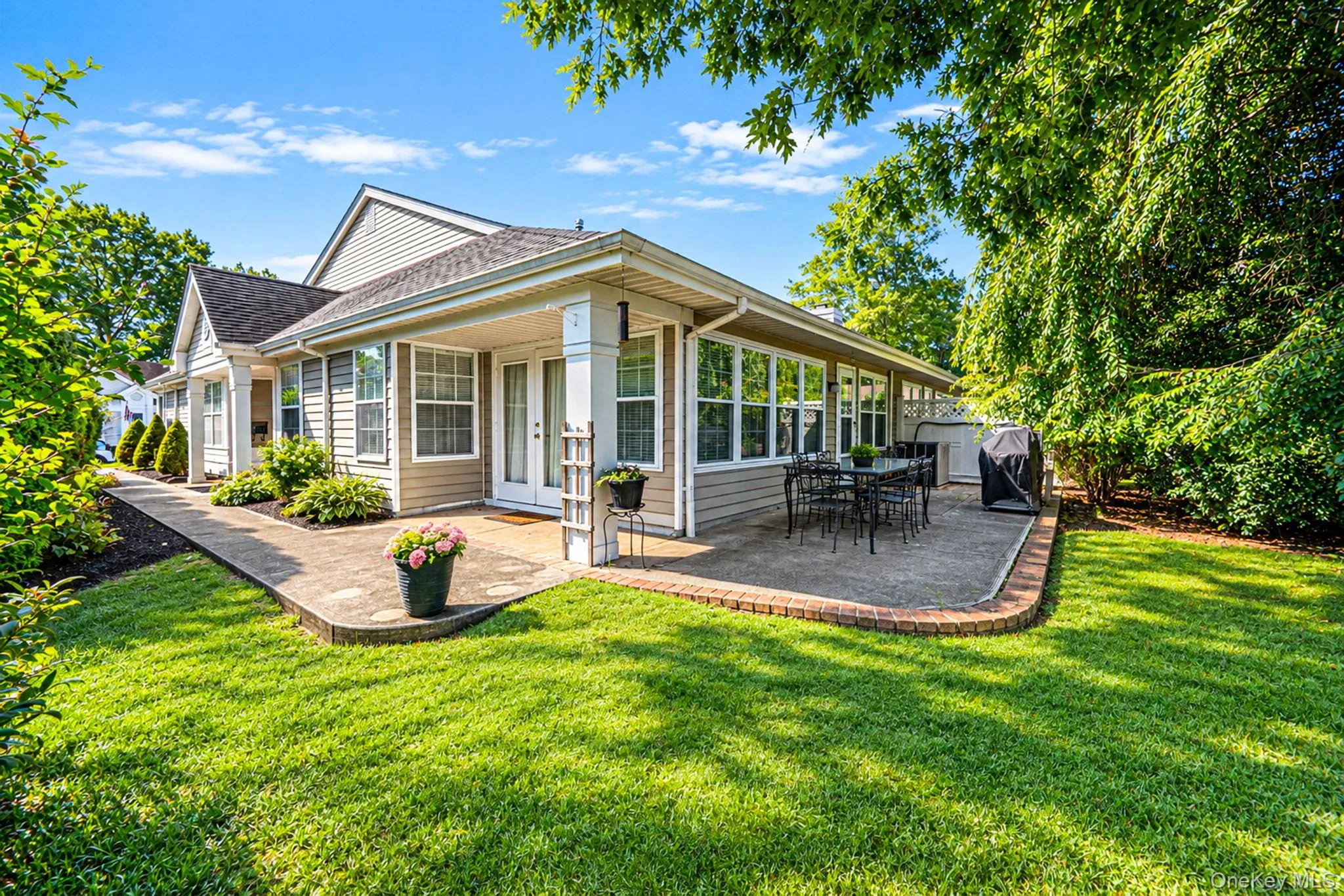 20 Wainscott Court, Brookhaven, NY, 2 Bedrooms Bedrooms, 7 Rooms Rooms,2 BathroomsBathrooms,Residential,For Rent,Wainscott,0,1047923 20 Wainscott Court, Brookhaven, NY, 2 Bedrooms Bedrooms, 7 Rooms Rooms,2 BathroomsBathrooms,Residential,For Rent,Wainscott,0,1047923