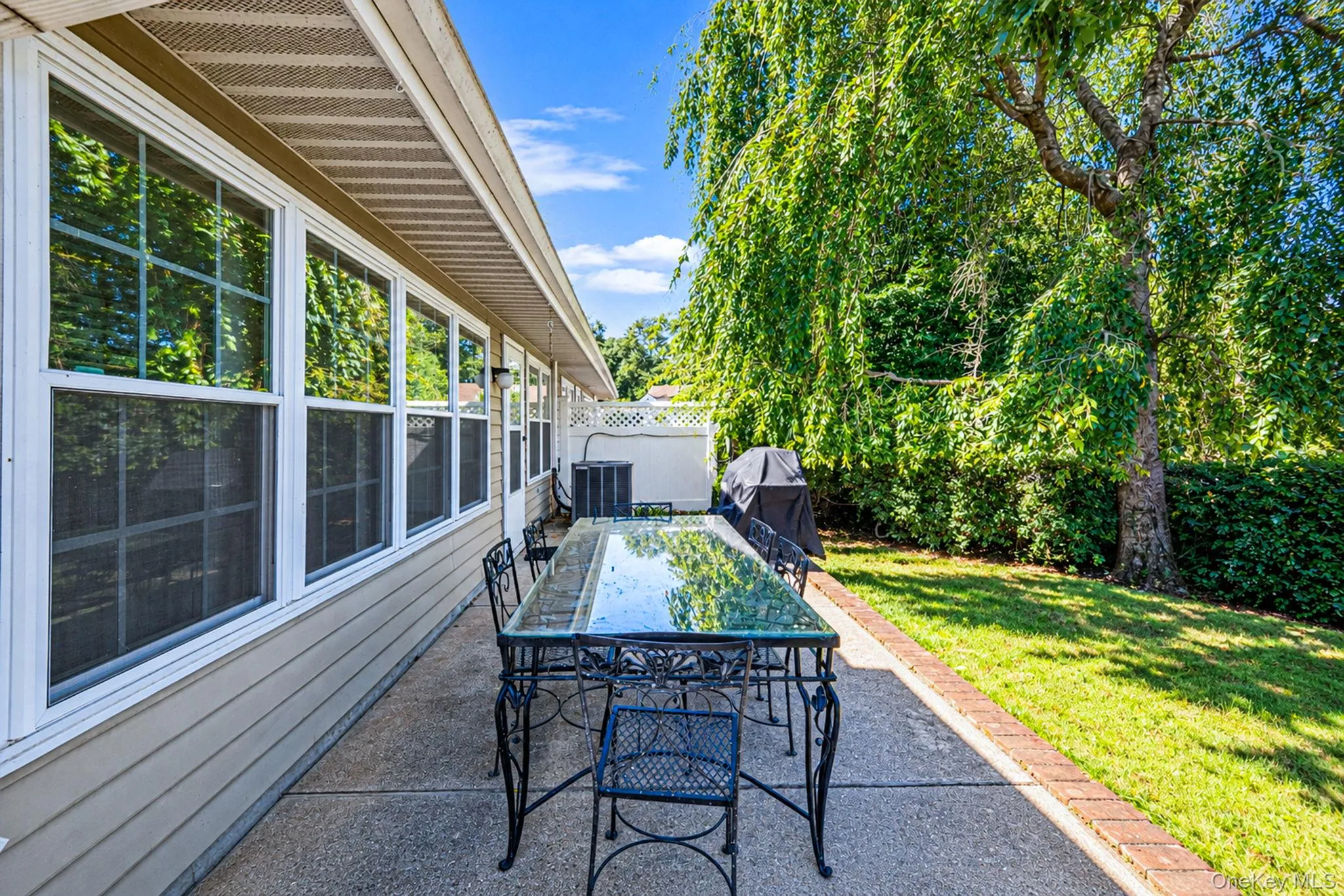 20 Wainscott Court, Brookhaven, NY, 2 Bedrooms Bedrooms, 7 Rooms Rooms,2 BathroomsBathrooms,Residential,For Rent,Wainscott,0,1047923 20 Wainscott Court, Brookhaven, NY, 2 Bedrooms Bedrooms, 7 Rooms Rooms,2 BathroomsBathrooms,Residential,For Rent,Wainscott,0,1047923