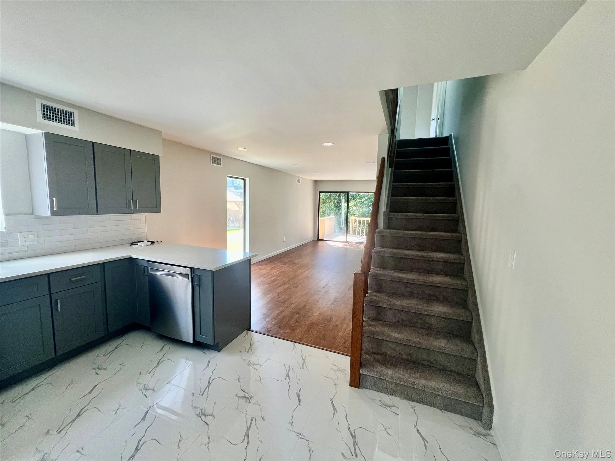 57 Firwood Road, North Hempstead, NY, 2 Bedrooms Bedrooms, 5 Rooms Rooms,2 BathroomsBathrooms,Residential Lease,For Rent,Firwood,0,1047926 57 Firwood Road, North Hempstead, NY, 2 Bedrooms Bedrooms, 5 Rooms Rooms,2 BathroomsBathrooms,Residential Lease,For Rent,Firwood,0,1047926
