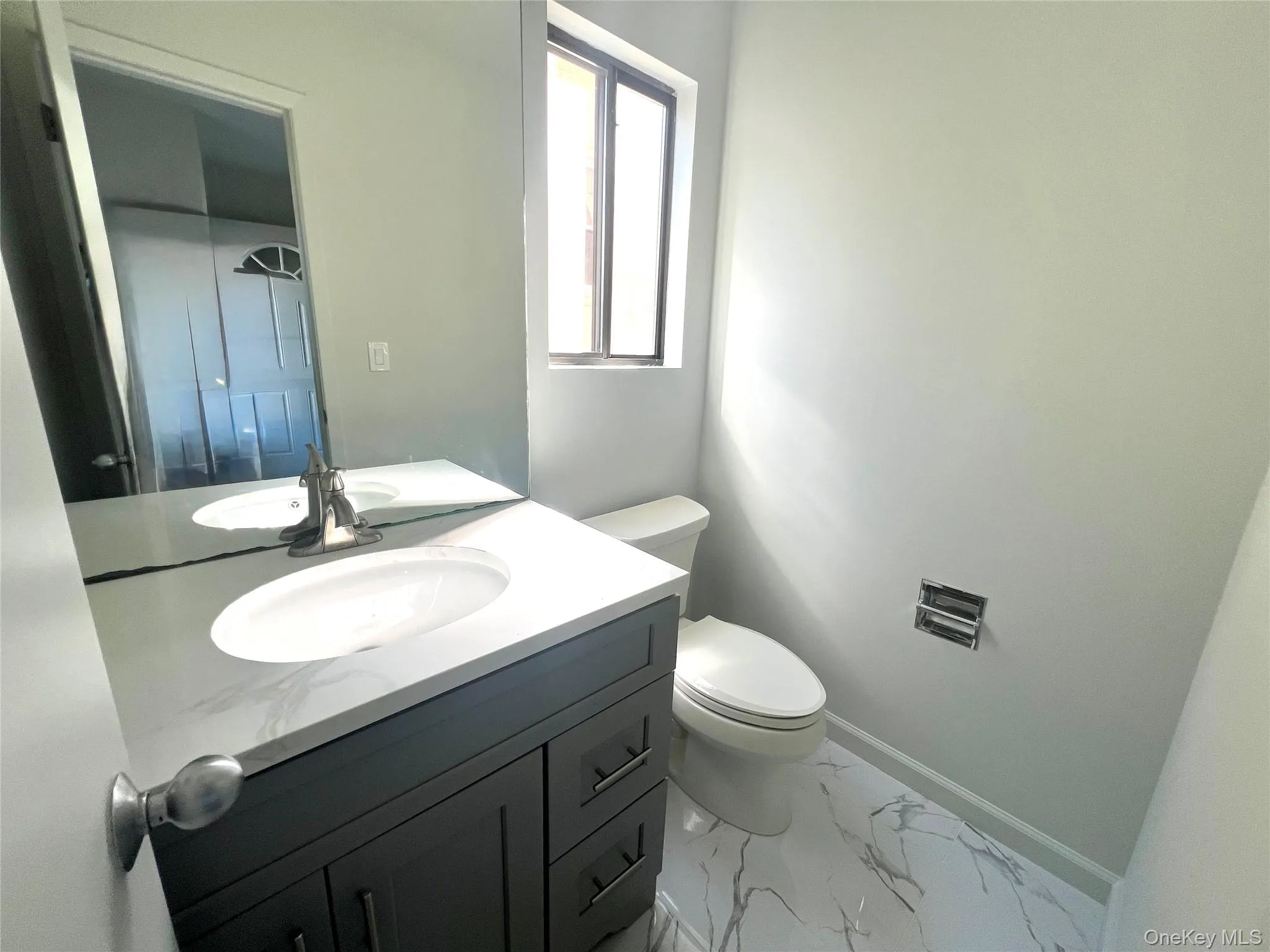 57 Firwood Road, North Hempstead, NY, 2 Bedrooms Bedrooms, 5 Rooms Rooms,2 BathroomsBathrooms,Residential Lease,For Rent,Firwood,0,1047926 57 Firwood Road, North Hempstead, NY, 2 Bedrooms Bedrooms, 5 Rooms Rooms,2 BathroomsBathrooms,Residential Lease,For Rent,Firwood,0,1047926