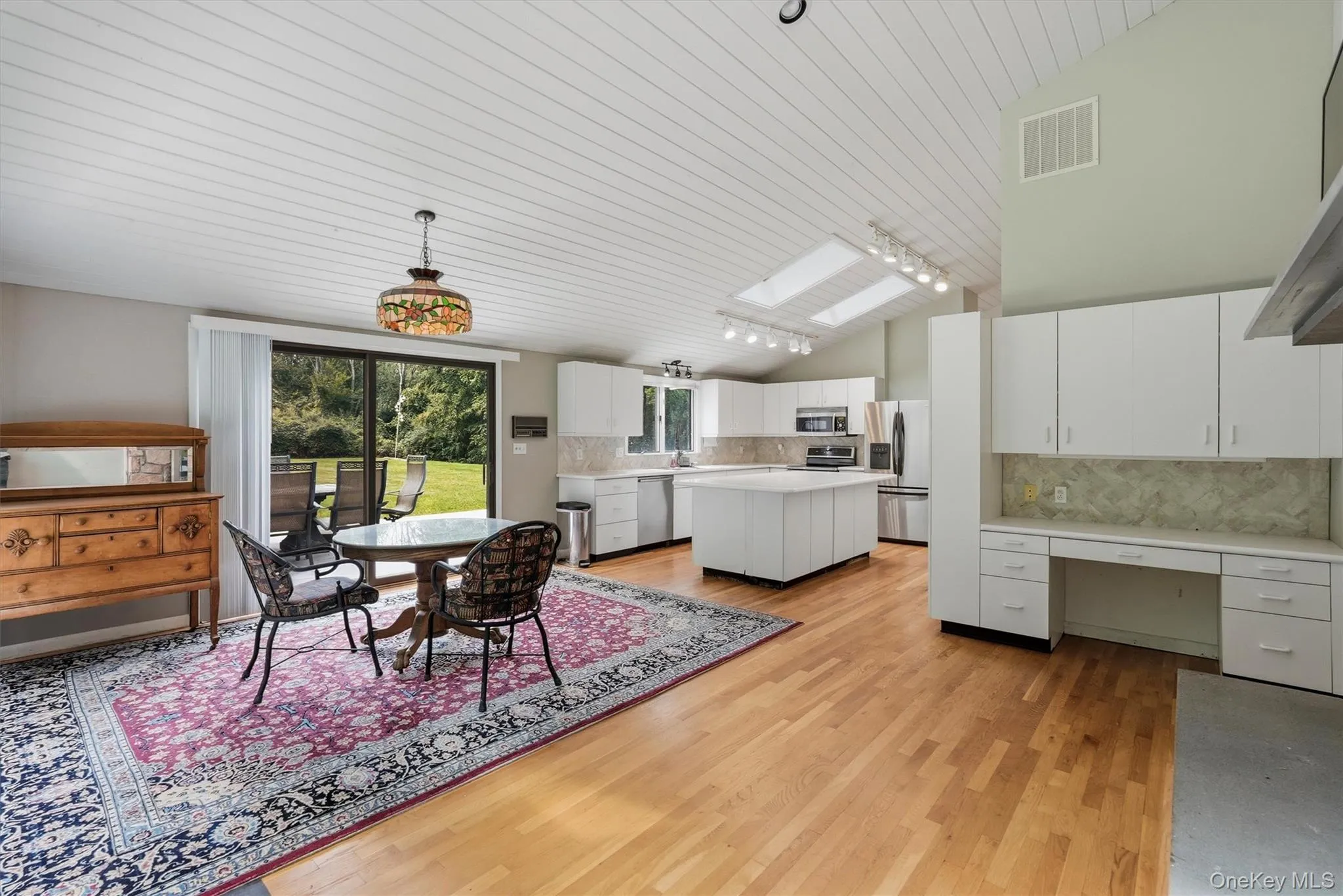 31 Boswell Road, Putnam Valley, NY, 3 Bedrooms Bedrooms, 7 Rooms Rooms,3 BathroomsBathrooms,Residential,For Rent,Boswell,0,1047930 31 Boswell Road, Putnam Valley, NY, 3 Bedrooms Bedrooms, 7 Rooms Rooms,3 BathroomsBathrooms,Residential,For Rent,Boswell,0,1047930