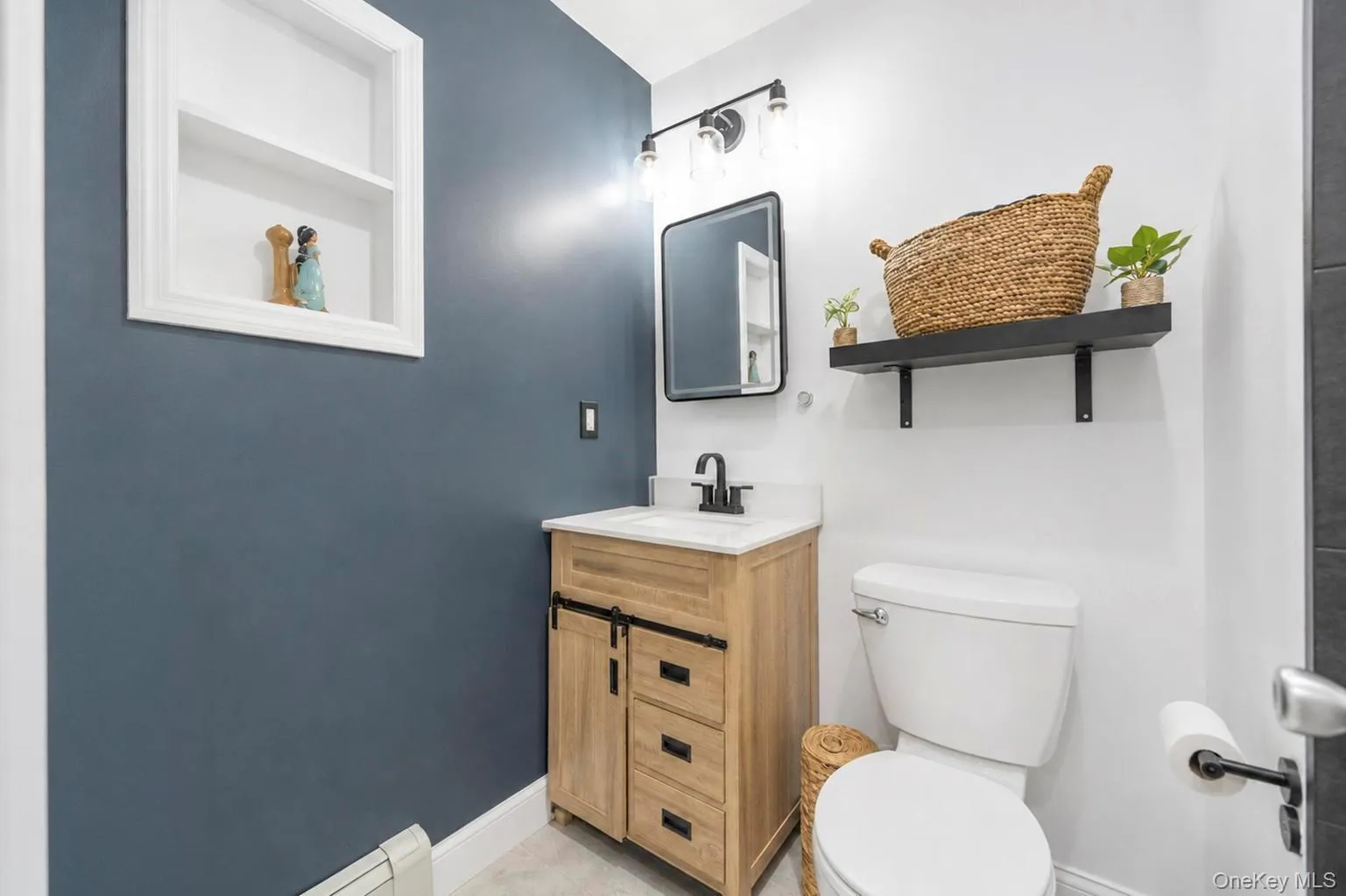 13 Adobe Drive, Brookhaven, NY, 3 Bedrooms Bedrooms, 5 Rooms Rooms,2 BathroomsBathrooms,Residential,For Rent,Adobe,0,1047931 13 Adobe Drive, Brookhaven, NY, 3 Bedrooms Bedrooms, 5 Rooms Rooms,2 BathroomsBathrooms,Residential,For Rent,Adobe,0,1047931