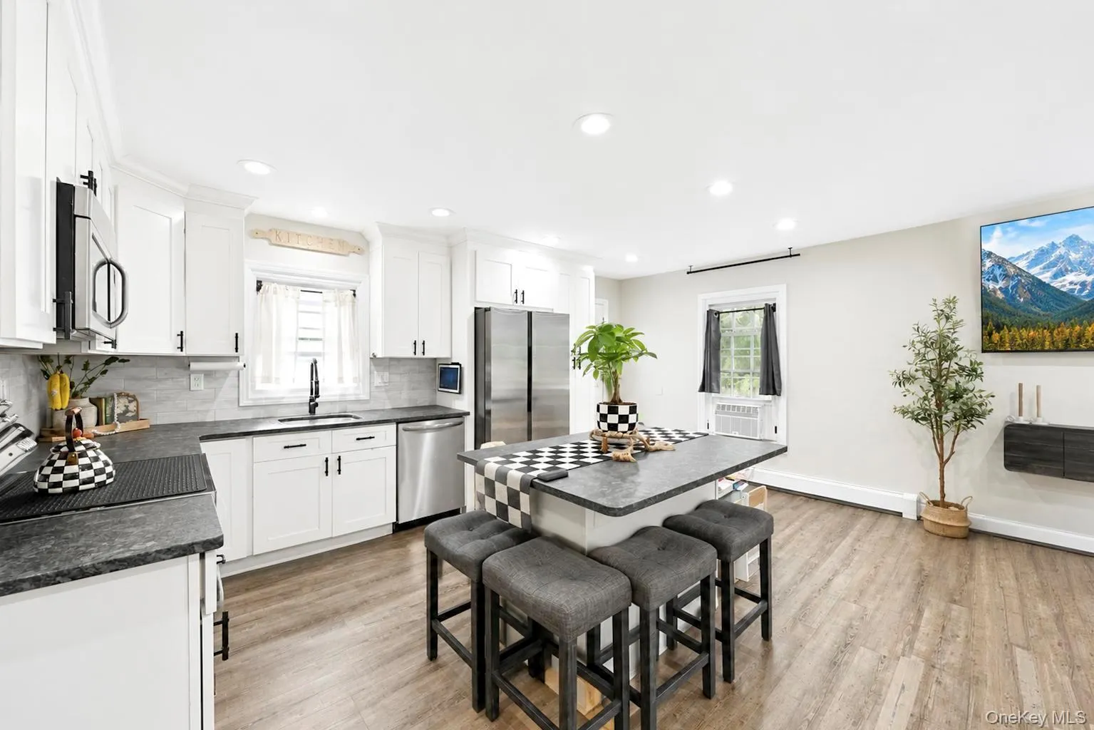 13 Adobe Drive, Brookhaven, NY, 3 Bedrooms Bedrooms, 5 Rooms Rooms,2 BathroomsBathrooms,Residential,For Rent,Adobe,0,1047931 13 Adobe Drive, Brookhaven, NY, 3 Bedrooms Bedrooms, 5 Rooms Rooms,2 BathroomsBathrooms,Residential,For Rent,Adobe,0,1047931