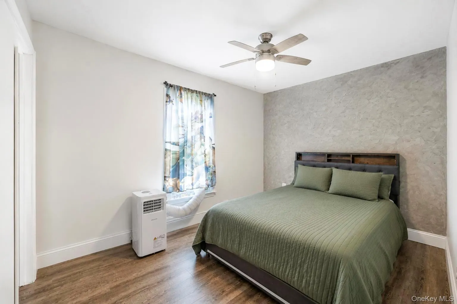 13 Adobe Drive, Brookhaven, NY, 3 Bedrooms Bedrooms, 5 Rooms Rooms,2 BathroomsBathrooms,Residential,For Rent,Adobe,0,1047931 13 Adobe Drive, Brookhaven, NY, 3 Bedrooms Bedrooms, 5 Rooms Rooms,2 BathroomsBathrooms,Residential,For Rent,Adobe,0,1047931