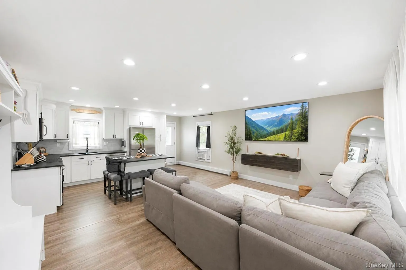 13 Adobe Drive, Brookhaven, NY, 3 Bedrooms Bedrooms, 5 Rooms Rooms,2 BathroomsBathrooms,Residential,For Rent,Adobe,0,1047931 13 Adobe Drive, Brookhaven, NY, 3 Bedrooms Bedrooms, 5 Rooms Rooms,2 BathroomsBathrooms,Residential,For Rent,Adobe,0,1047931