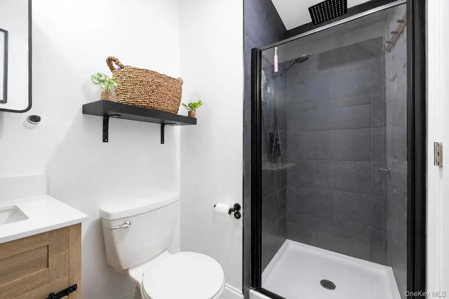 13 Adobe Drive, Brookhaven, NY, 3 Bedrooms Bedrooms, 5 Rooms Rooms,2 BathroomsBathrooms,Residential,For Rent,Adobe,0,1047931 13 Adobe Drive, Brookhaven, NY, 3 Bedrooms Bedrooms, 5 Rooms Rooms,2 BathroomsBathrooms,Residential,For Rent,Adobe,0,1047931