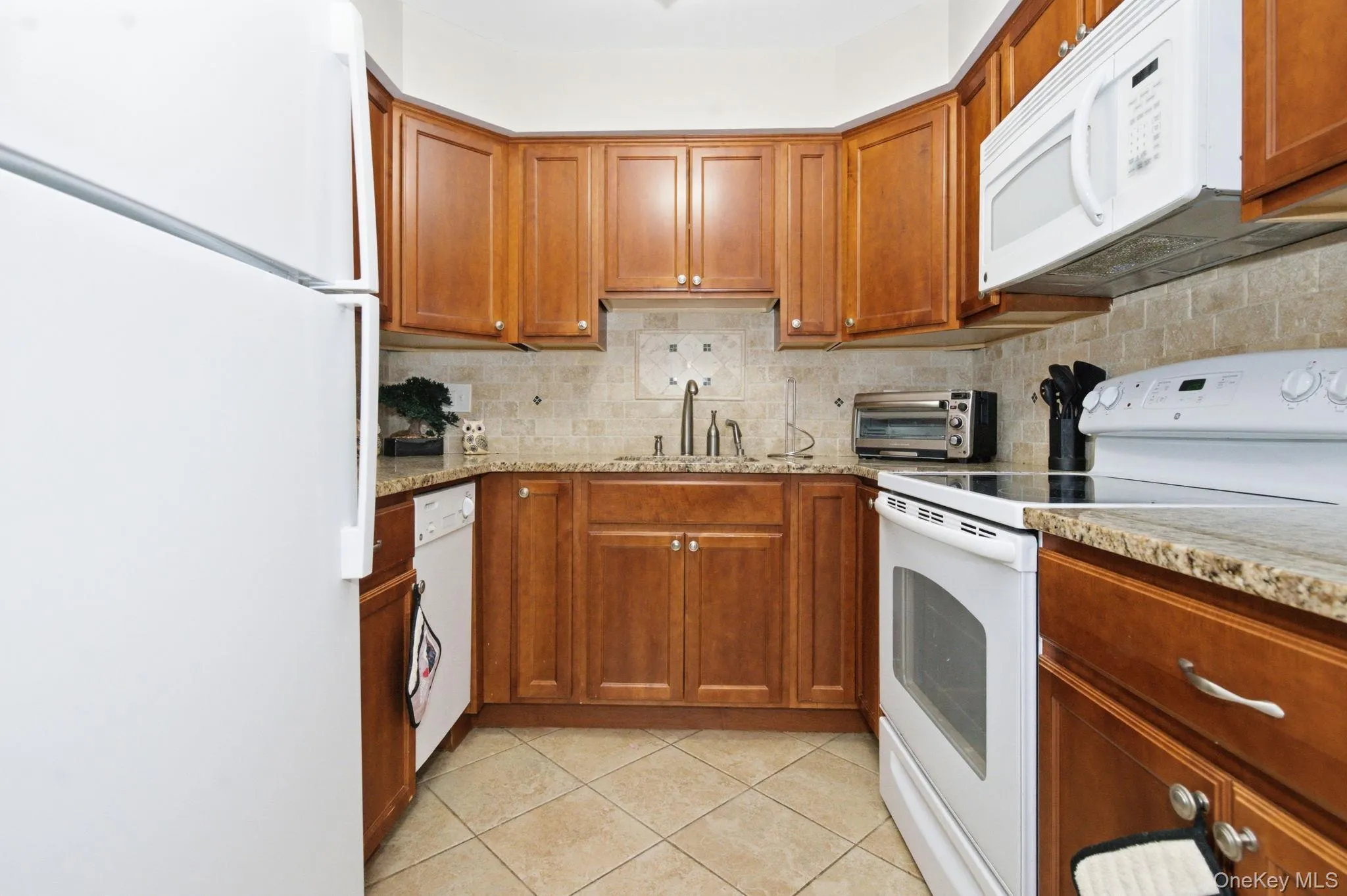 27 Walden Court, Yorktown, NY, 2 Bedrooms Bedrooms, 5 Rooms Rooms,1 BathroomBathrooms,Residential,For Rent,Walden,0,1047932 27 Walden Court, Yorktown, NY, 2 Bedrooms Bedrooms, 5 Rooms Rooms,1 BathroomBathrooms,Residential,For Rent,Walden,0,1047932