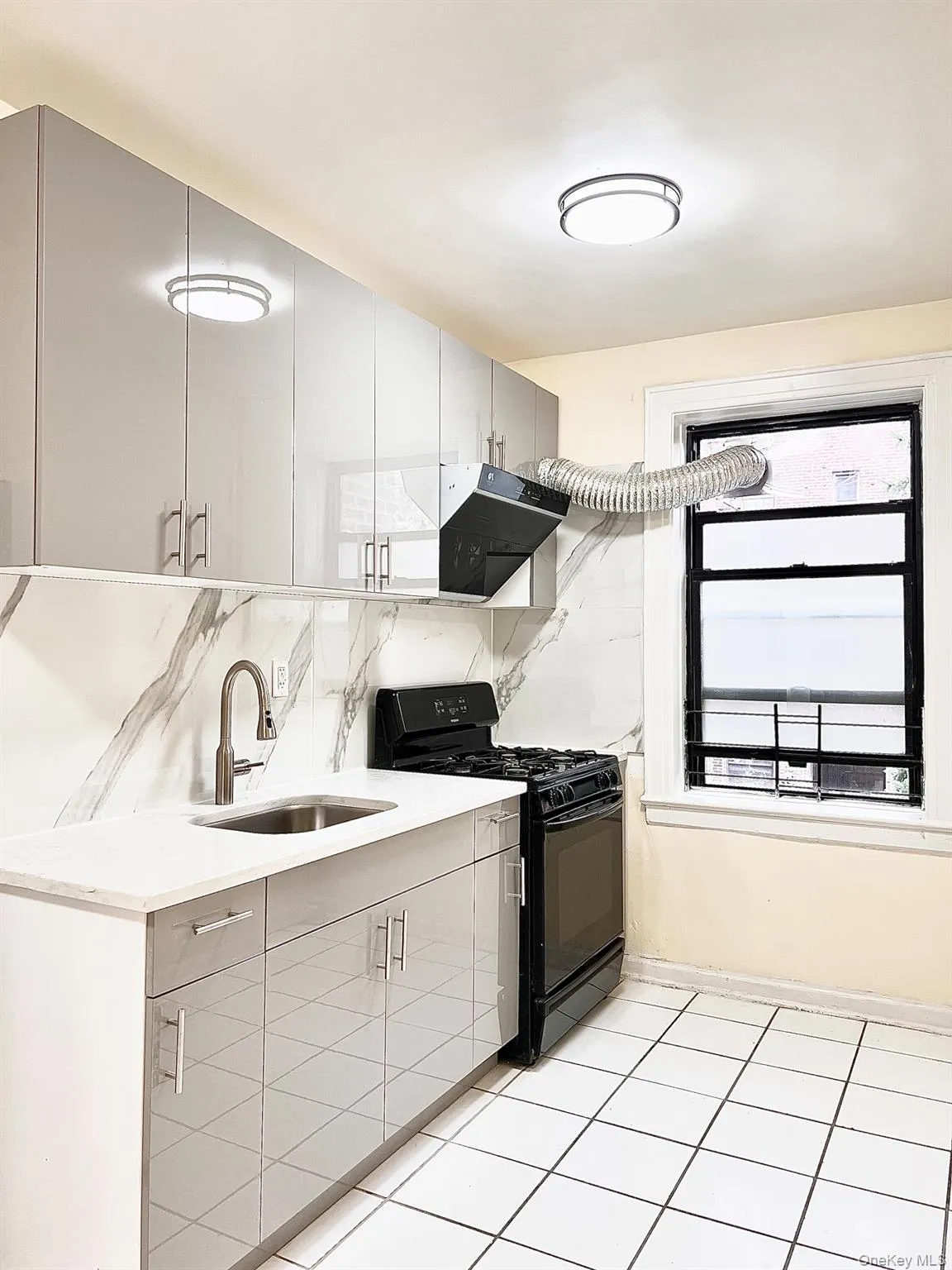 61-40 Saunders St, New York, NY, 1 Bedroom Bedrooms, 3 Rooms Rooms,1 BathroomBathrooms,Residential,For Rent,Saunders St,0,1047933 61-40 Saunders St, New York, NY, 1 Bedroom Bedrooms, 3 Rooms Rooms,1 BathroomBathrooms,Residential,For Rent,Saunders St,0,1047933
