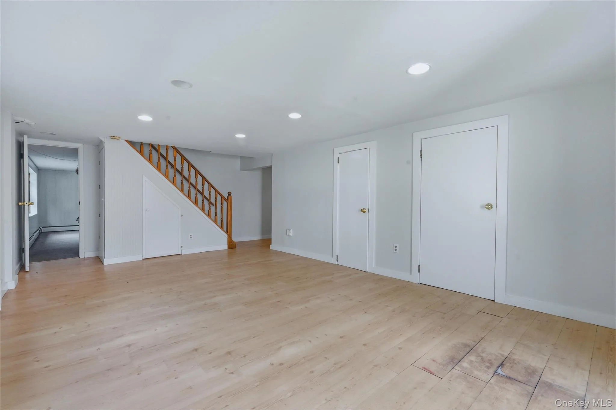 529 Lakeview Terrace, Kingston, NY, 3 Bedrooms Bedrooms, 10 Rooms Rooms,2 BathroomsBathrooms,Residential,For Rent,Lakeview,0,1047934 529 Lakeview Terrace, Kingston, NY, 3 Bedrooms Bedrooms, 10 Rooms Rooms,2 BathroomsBathrooms,Residential,For Rent,Lakeview,0,1047934