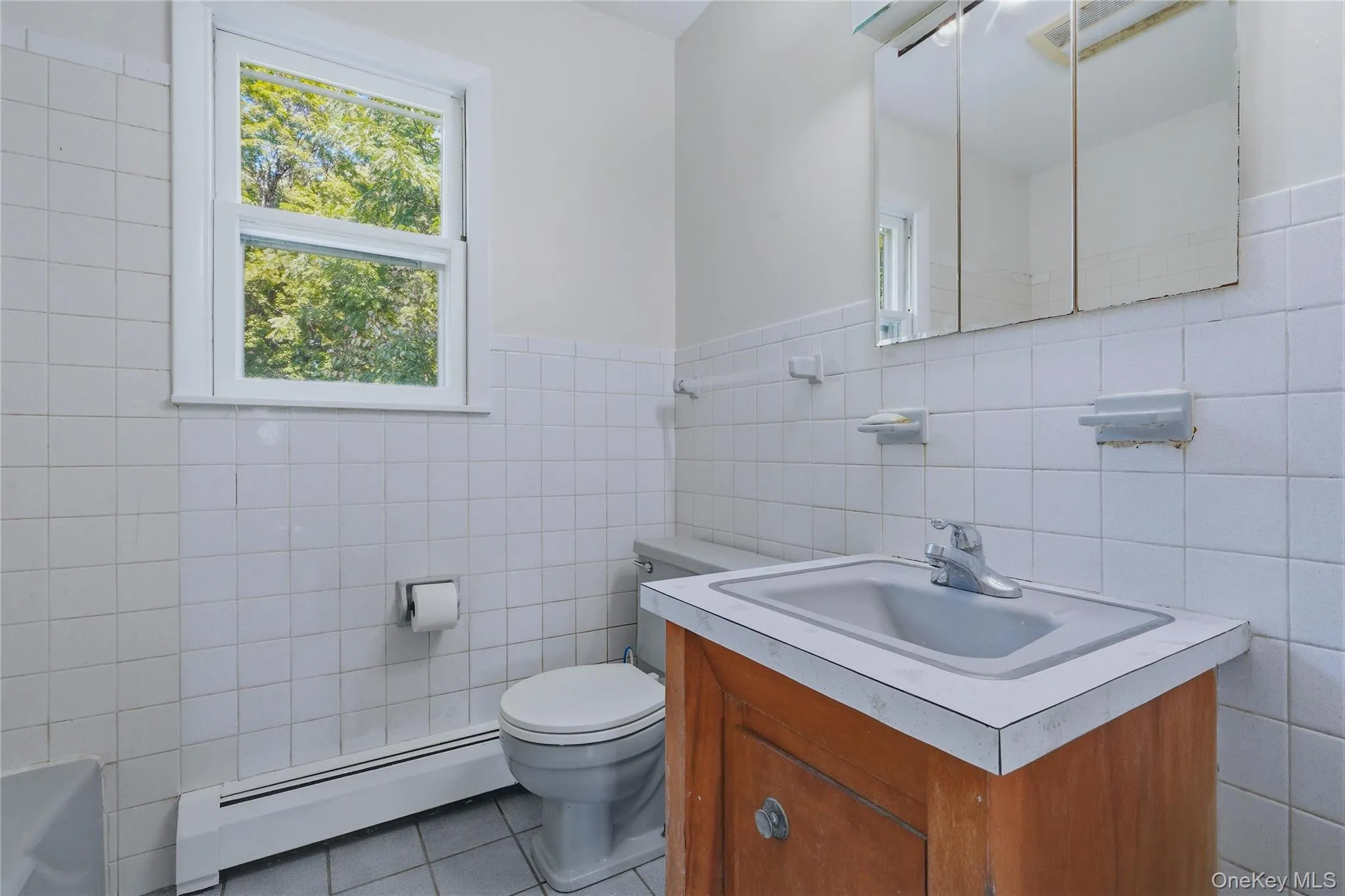529 Lakeview Terrace, Kingston, NY, 3 Bedrooms Bedrooms, 10 Rooms Rooms,2 BathroomsBathrooms,Residential,For Rent,Lakeview,0,1047934 529 Lakeview Terrace, Kingston, NY, 3 Bedrooms Bedrooms, 10 Rooms Rooms,2 BathroomsBathrooms,Residential,For Rent,Lakeview,0,1047934