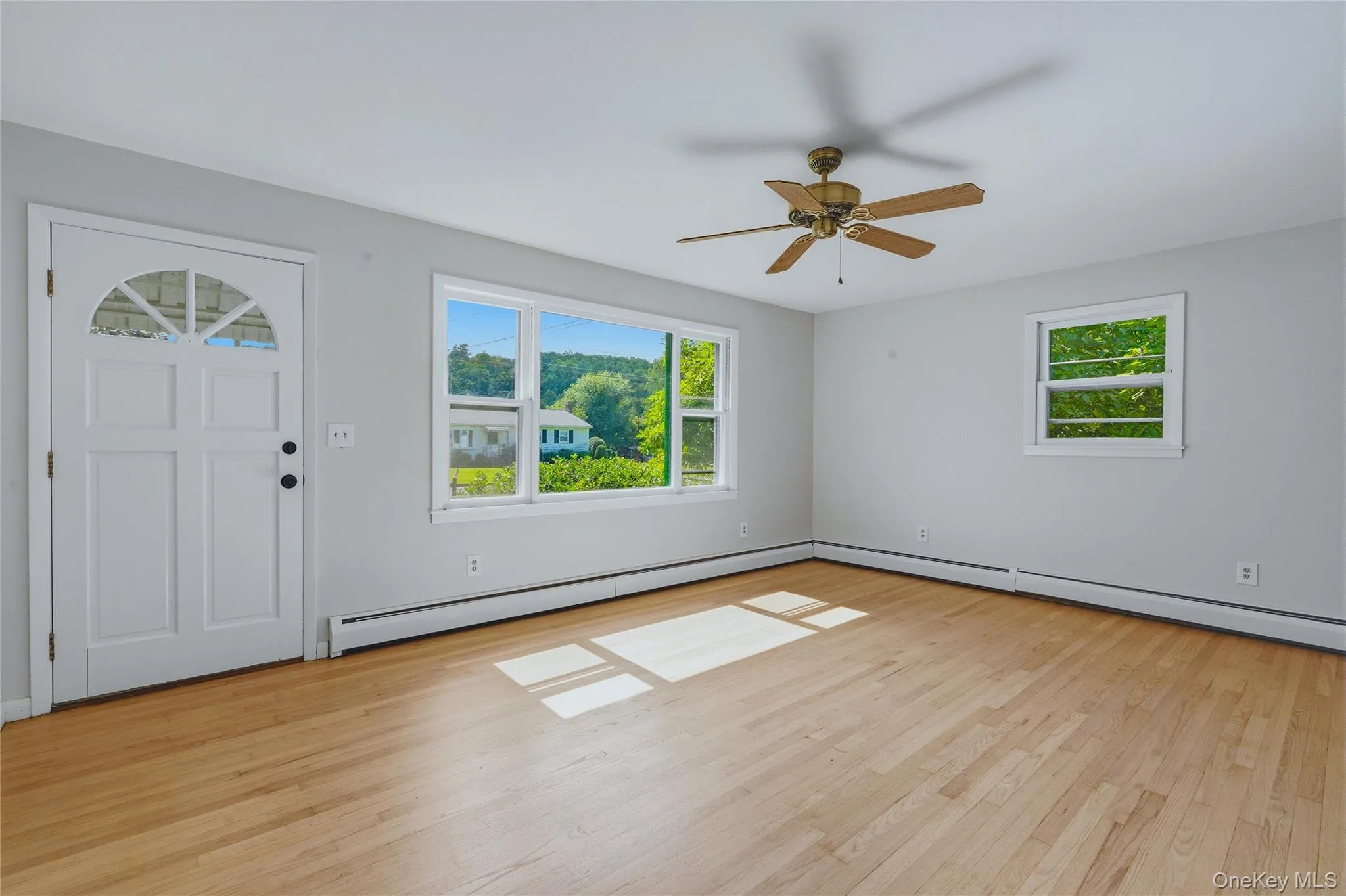 529 Lakeview Terrace, Kingston, NY, 3 Bedrooms Bedrooms, 10 Rooms Rooms,2 BathroomsBathrooms,Residential,For Rent,Lakeview,0,1047934 529 Lakeview Terrace, Kingston, NY, 3 Bedrooms Bedrooms, 10 Rooms Rooms,2 BathroomsBathrooms,Residential,For Rent,Lakeview,0,1047934