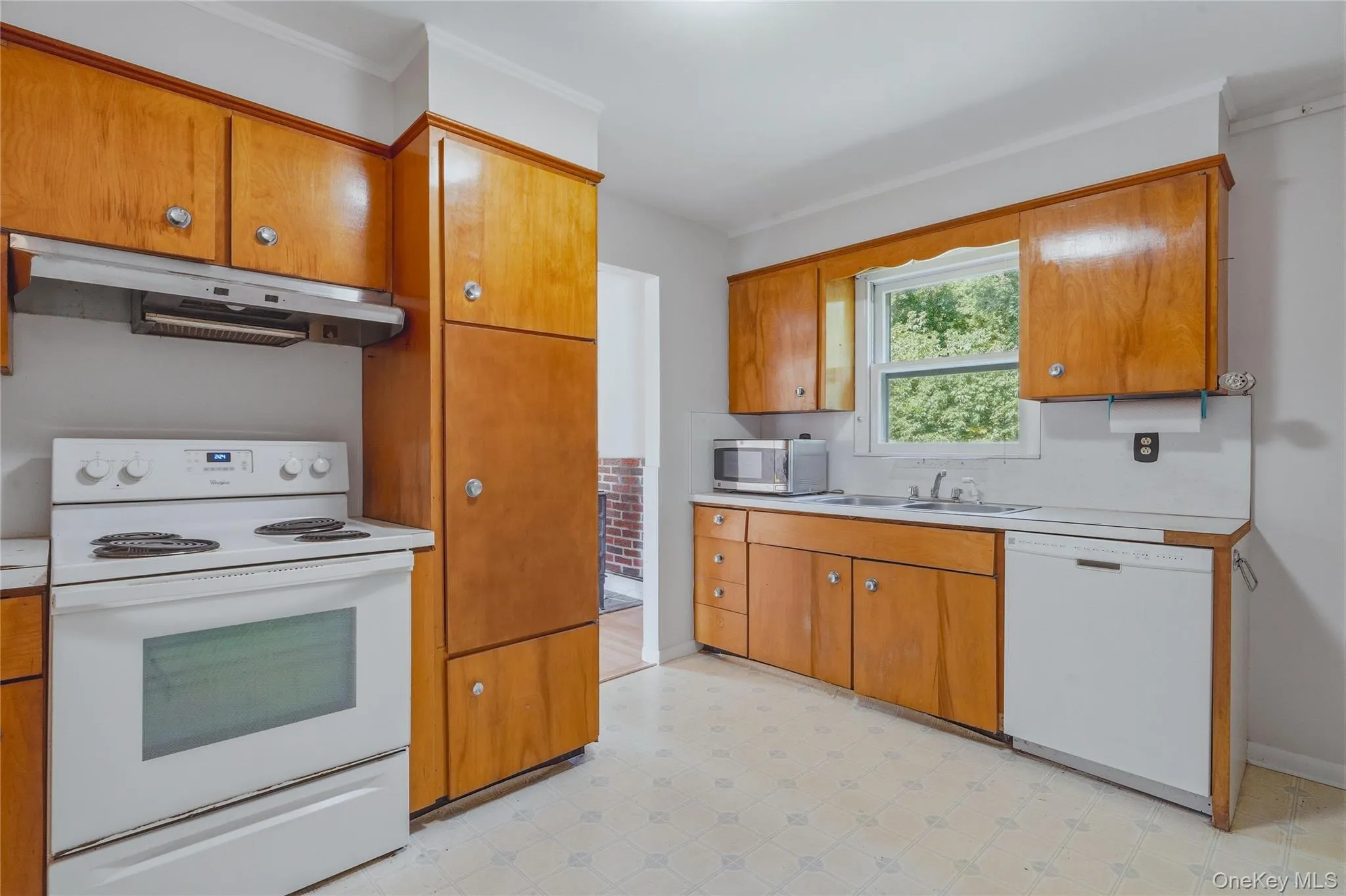 529 Lakeview Terrace, Kingston, NY, 3 Bedrooms Bedrooms, 10 Rooms Rooms,2 BathroomsBathrooms,Residential,For Rent,Lakeview,0,1047934 529 Lakeview Terrace, Kingston, NY, 3 Bedrooms Bedrooms, 10 Rooms Rooms,2 BathroomsBathrooms,Residential,For Rent,Lakeview,0,1047934