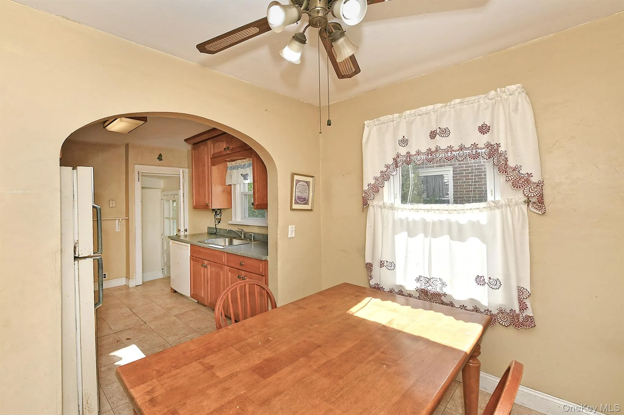 12 Hull Avenue, North Hempstead, NY, 5 Bedrooms Bedrooms, 7 Rooms Rooms,1 BathroomBathrooms,Residential,For Rent,Hull,0,1047936 12 Hull Avenue, North Hempstead, NY, 5 Bedrooms Bedrooms, 7 Rooms Rooms,1 BathroomBathrooms,Residential,For Rent,Hull,0,1047936