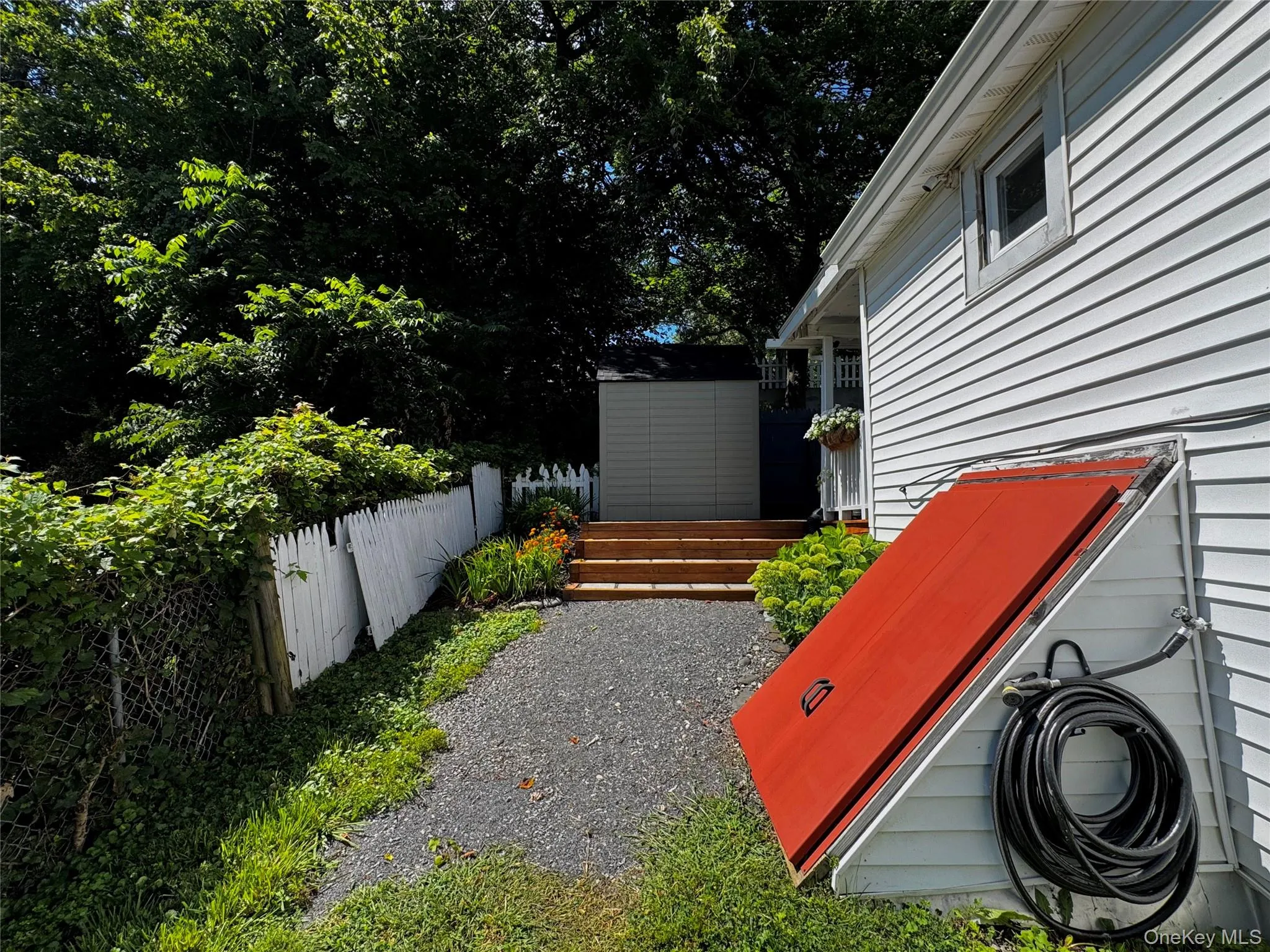 16 Highland Avenue, Catskill, NY, 2 Bedrooms Bedrooms, 6 Rooms Rooms,1 BathroomBathrooms,Residential,For Rent,Highland,0,1047945 16 Highland Avenue, Catskill, NY, 2 Bedrooms Bedrooms, 6 Rooms Rooms,1 BathroomBathrooms,Residential,For Rent,Highland,0,1047945