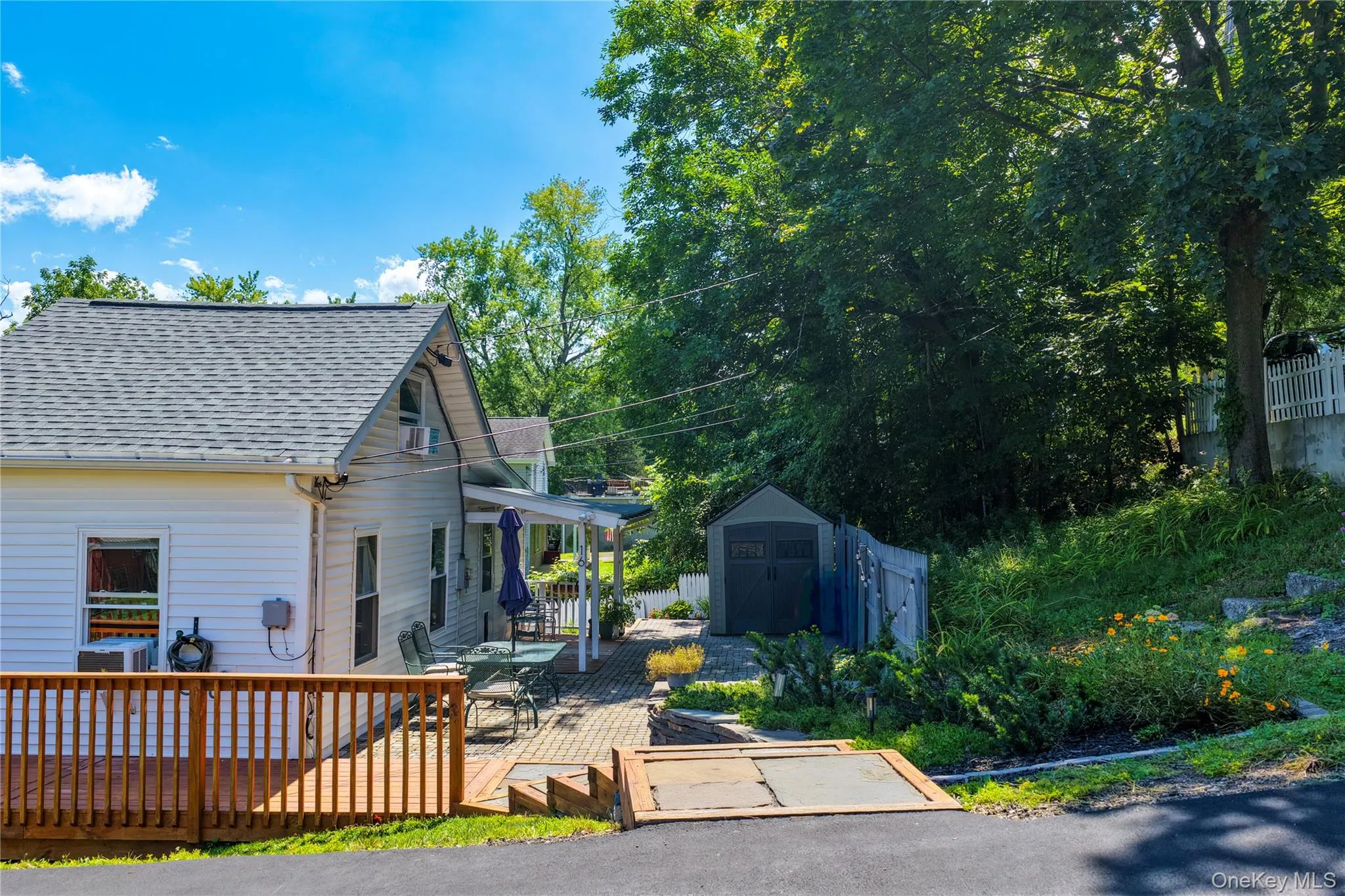16 Highland Avenue, Catskill, NY, 2 Bedrooms Bedrooms, 6 Rooms Rooms,1 BathroomBathrooms,Residential,For Rent,Highland,0,1047945 16 Highland Avenue, Catskill, NY, 2 Bedrooms Bedrooms, 6 Rooms Rooms,1 BathroomBathrooms,Residential,For Rent,Highland,0,1047945
