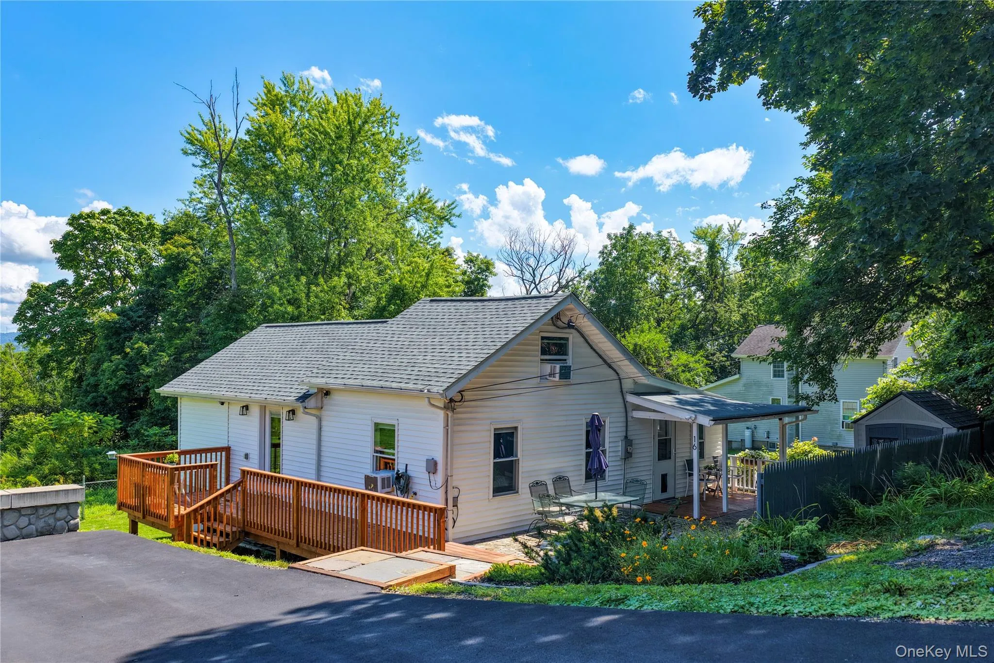 16 Highland Avenue, Catskill, NY, 2 Bedrooms Bedrooms, 6 Rooms Rooms,1 BathroomBathrooms,Residential,For Rent,Highland,0,1047945 16 Highland Avenue, Catskill, NY, 2 Bedrooms Bedrooms, 6 Rooms Rooms,1 BathroomBathrooms,Residential,For Rent,Highland,0,1047945