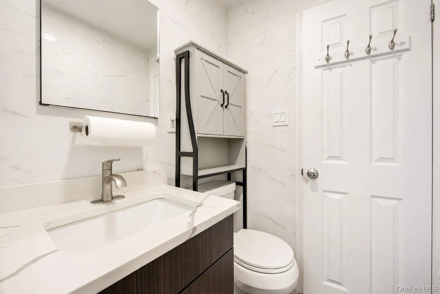 67-28 152nd Street, New York, NY, 2 Bedrooms Bedrooms, 4 Rooms Rooms,1 BathroomBathrooms,Residential,For Rent,152nd,0,1047946 67-28 152nd Street, New York, NY, 2 Bedrooms Bedrooms, 4 Rooms Rooms,1 BathroomBathrooms,Residential,For Rent,152nd,0,1047946