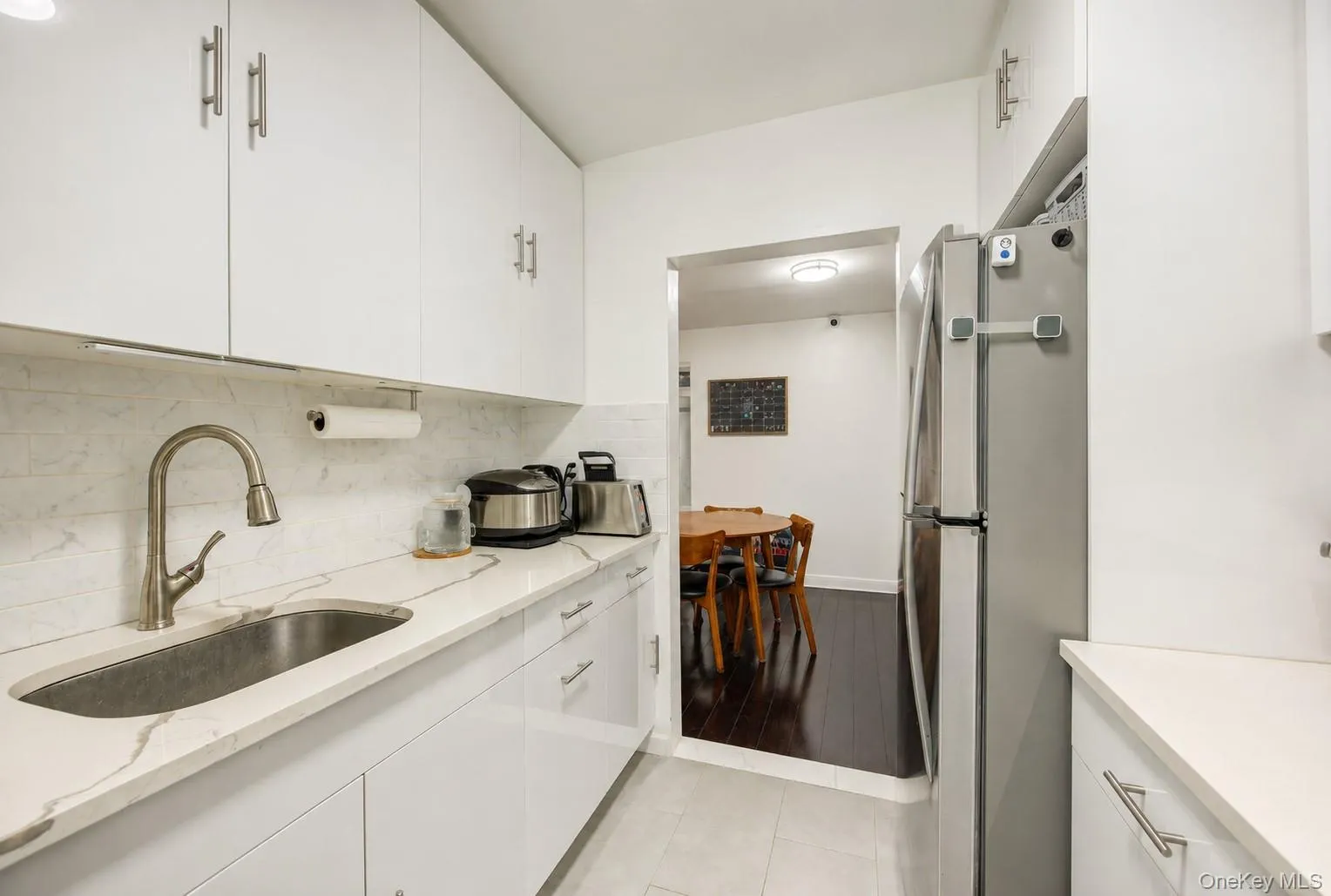 67-28 152nd Street, New York, NY, 2 Bedrooms Bedrooms, 4 Rooms Rooms,1 BathroomBathrooms,Residential,For Rent,152nd,0,1047946 67-28 152nd Street, New York, NY, 2 Bedrooms Bedrooms, 4 Rooms Rooms,1 BathroomBathrooms,Residential,For Rent,152nd,0,1047946