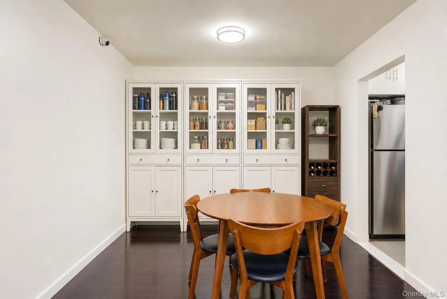 67-28 152nd Street, New York, NY, 2 Bedrooms Bedrooms, 4 Rooms Rooms,1 BathroomBathrooms,Residential,For Rent,152nd,0,1047946 67-28 152nd Street, New York, NY, 2 Bedrooms Bedrooms, 4 Rooms Rooms,1 BathroomBathrooms,Residential,For Rent,152nd,0,1047946