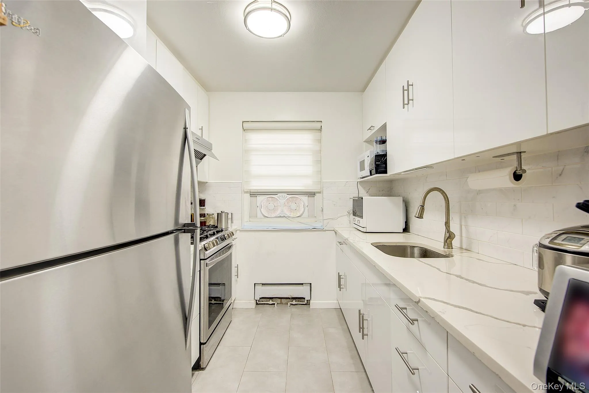 67-28 152nd Street, New York, NY, 2 Bedrooms Bedrooms, 4 Rooms Rooms,1 BathroomBathrooms,Residential,For Rent,152nd,0,1047946 67-28 152nd Street, New York, NY, 2 Bedrooms Bedrooms, 4 Rooms Rooms,1 BathroomBathrooms,Residential,For Rent,152nd,0,1047946
