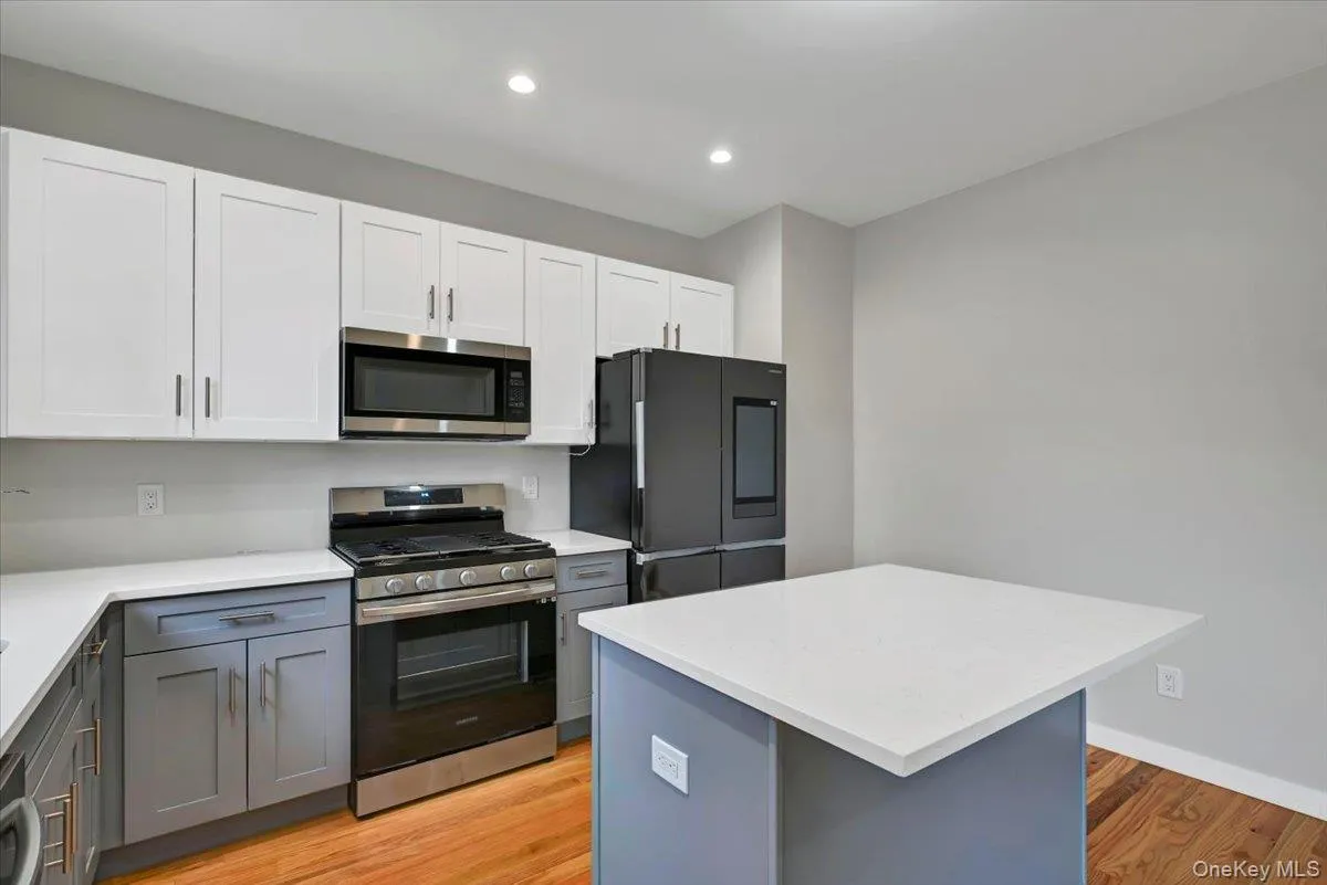 505 Iron Forge Lane, New Windsor, NY, 3 Bedrooms Bedrooms, 7 Rooms Rooms,2 BathroomsBathrooms,Residential,For Rent,Iron Forge,0,1047948 505 Iron Forge Lane, New Windsor, NY, 3 Bedrooms Bedrooms, 7 Rooms Rooms,2 BathroomsBathrooms,Residential,For Rent,Iron Forge,0,1047948
