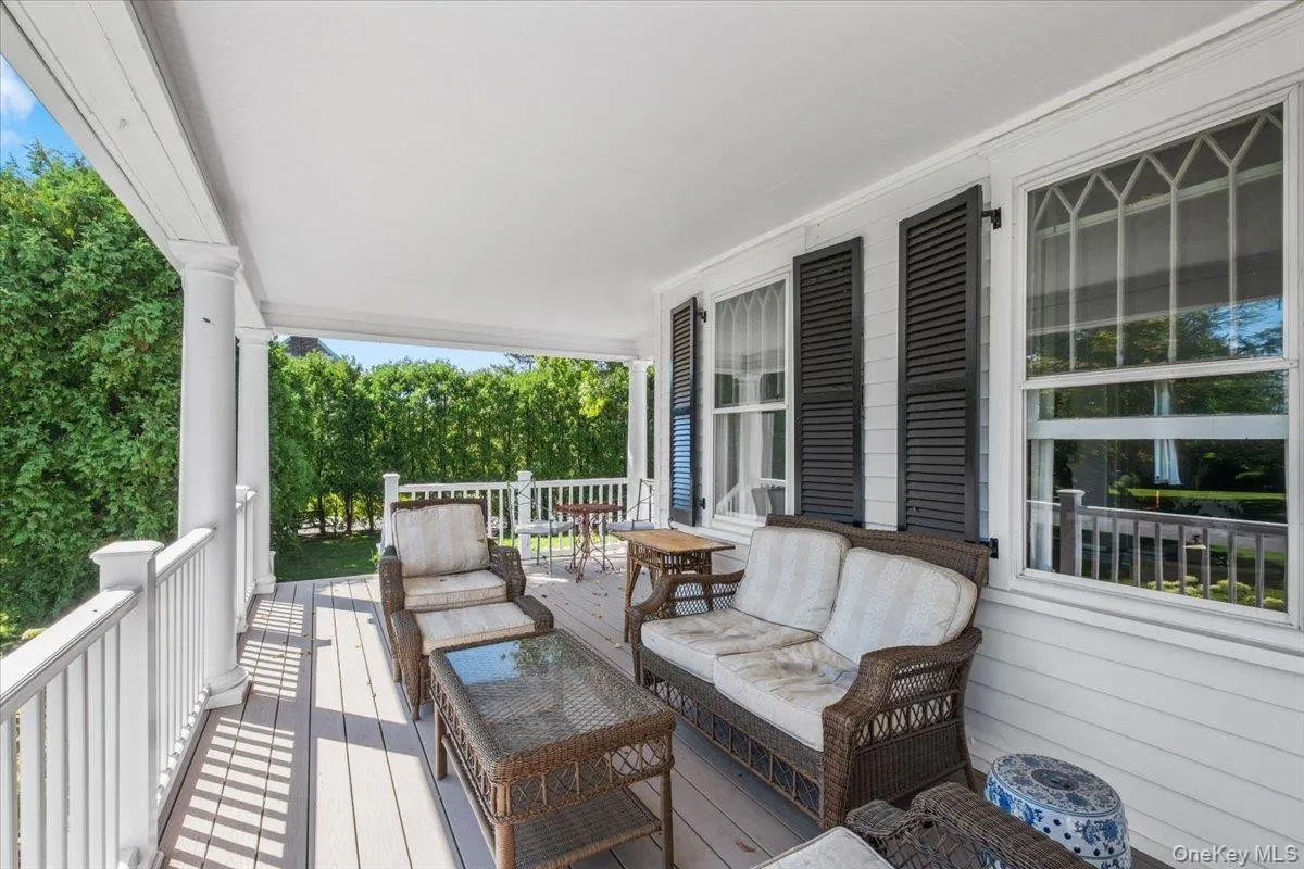 80 Argyll Avenue, New Rochelle, NY, 6 Bedrooms Bedrooms, 10 Rooms Rooms,2 BathroomsBathrooms,Residential,For Rent,Argyll,0,1047951 80 Argyll Avenue, New Rochelle, NY, 6 Bedrooms Bedrooms, 10 Rooms Rooms,2 BathroomsBathrooms,Residential,For Rent,Argyll,0,1047951