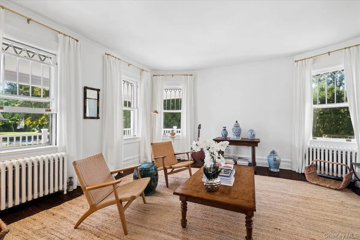 80 Argyll Avenue, New Rochelle, NY, 6 Bedrooms Bedrooms, 10 Rooms Rooms,2 BathroomsBathrooms,Residential,For Rent,Argyll,0,1047951 80 Argyll Avenue, New Rochelle, NY, 6 Bedrooms Bedrooms, 10 Rooms Rooms,2 BathroomsBathrooms,Residential,For Rent,Argyll,0,1047951