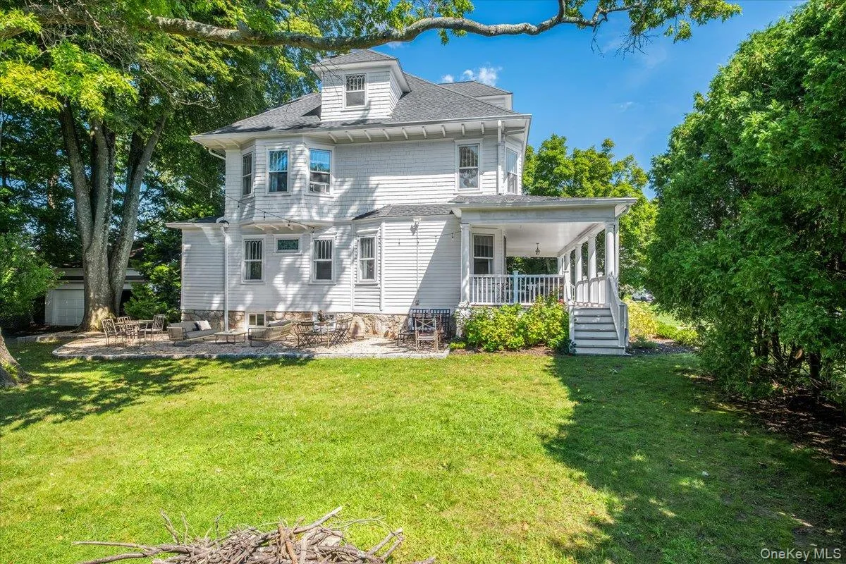 80 Argyll Avenue, New Rochelle, NY, 6 Bedrooms Bedrooms, 10 Rooms Rooms,2 BathroomsBathrooms,Residential,For Rent,Argyll,0,1047951 80 Argyll Avenue, New Rochelle, NY, 6 Bedrooms Bedrooms, 10 Rooms Rooms,2 BathroomsBathrooms,Residential,For Rent,Argyll,0,1047951
