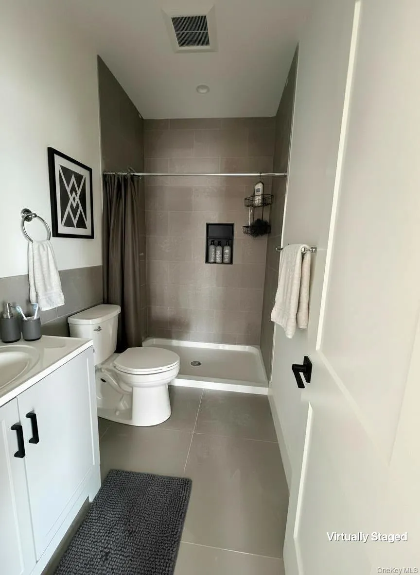 1220 Doges Prom, Babylon, NY, 1 Bedroom Bedrooms, 3 Room Rooms,1 BathroomBathrooms,Residential Lease,For Rent,Doges Prom,0,1047962 1220 Doges Prom, Babylon, NY, 1 Bedroom Bedrooms, 3 Room Rooms,1 BathroomBathrooms,Residential Lease,For Rent,Doges Prom,0,1047962