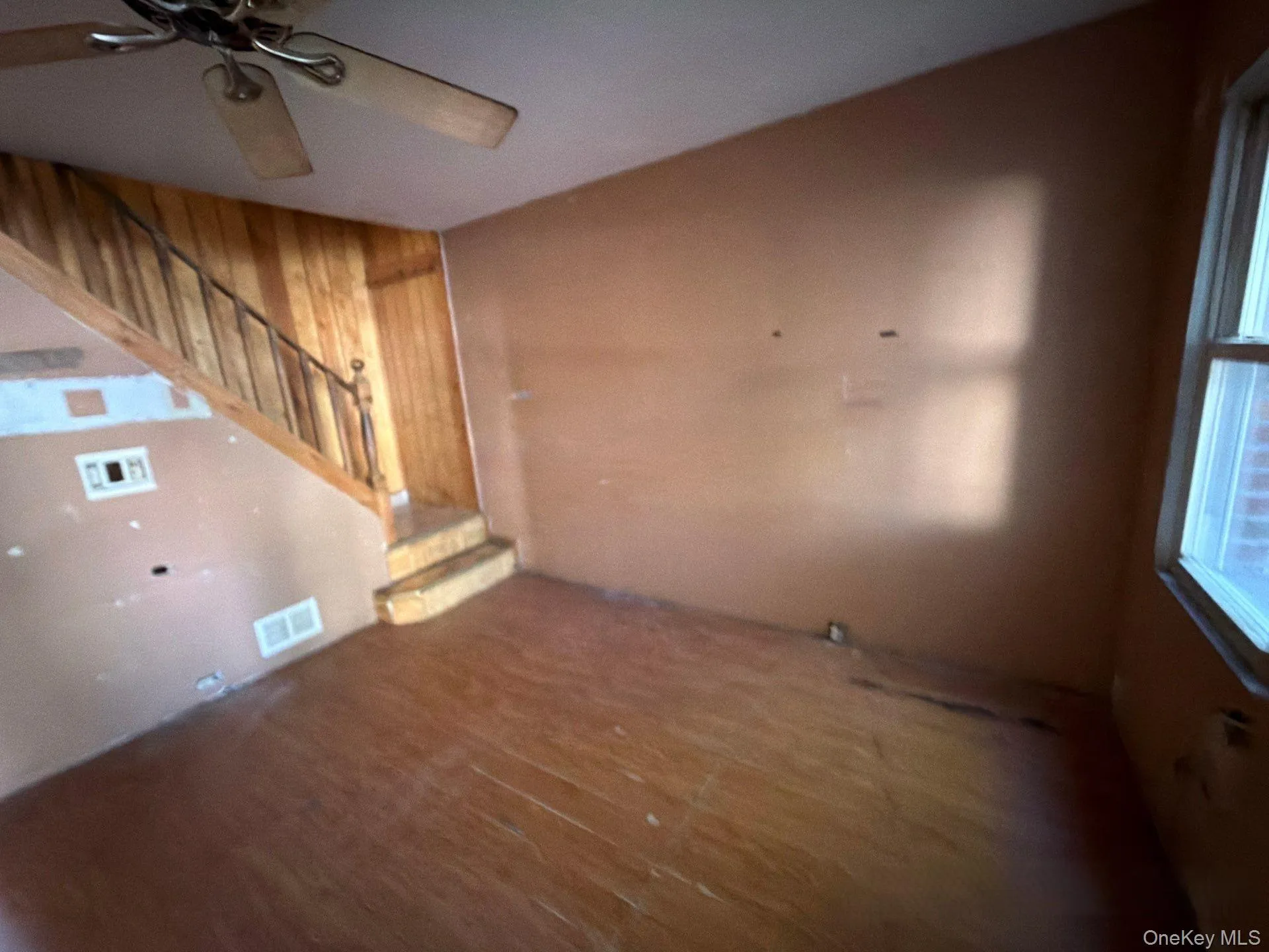 118-19 152nd Street, New York, NY, 2 Bedrooms Bedrooms, 5 Rooms Rooms,1 BathroomBathrooms,Residential,For Rent,152nd,0,1047964 118-19 152nd Street, New York, NY, 2 Bedrooms Bedrooms, 5 Rooms Rooms,1 BathroomBathrooms,Residential,For Rent,152nd,0,1047964