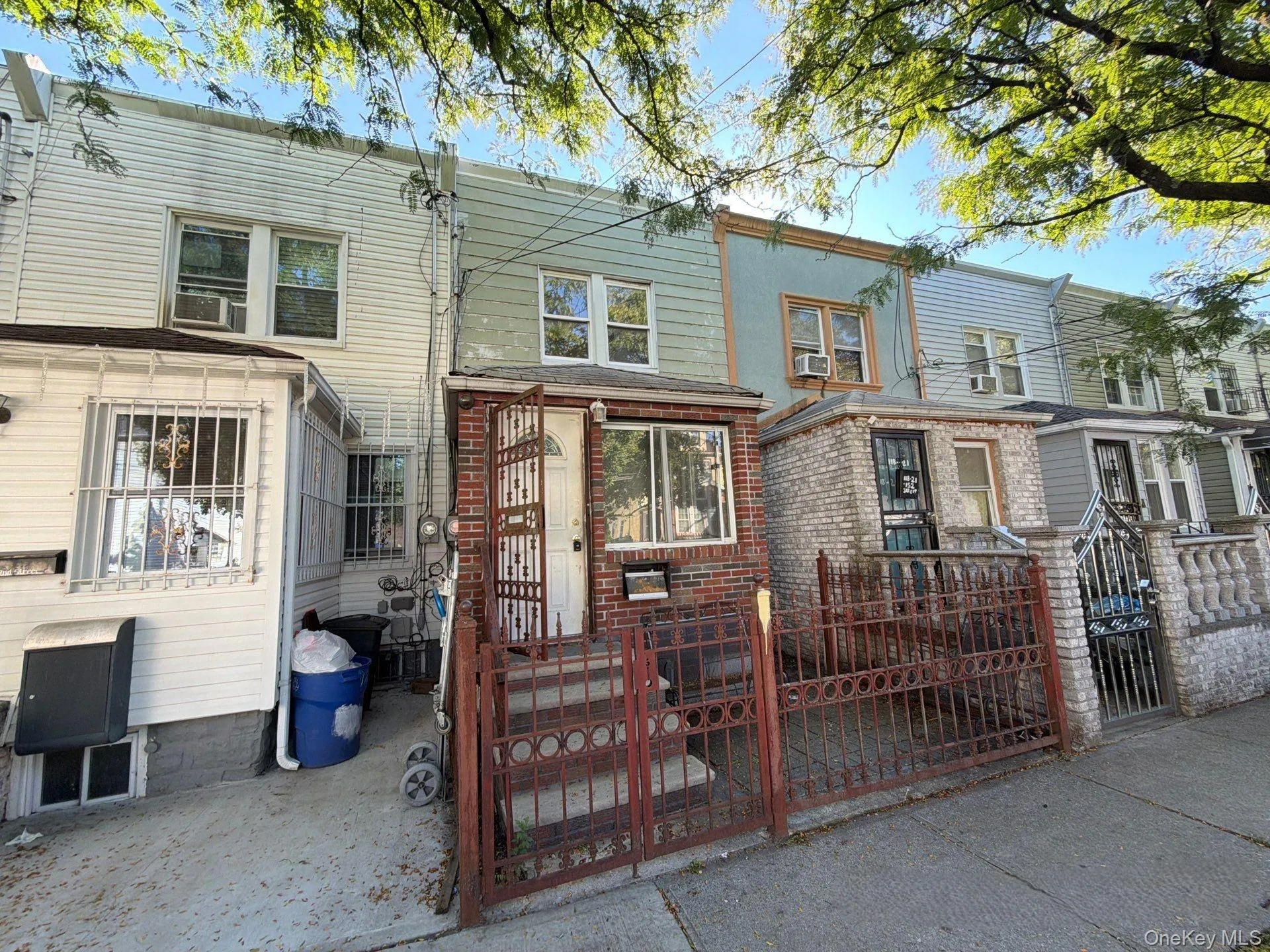 118-19 152nd Street, New York, NY, 2 Bedrooms Bedrooms, 5 Rooms Rooms,1 BathroomBathrooms,Residential,For Rent,152nd,0,1047964 118-19 152nd Street, New York, NY, 2 Bedrooms Bedrooms, 5 Rooms Rooms,1 BathroomBathrooms,Residential,For Rent,152nd,0,1047964