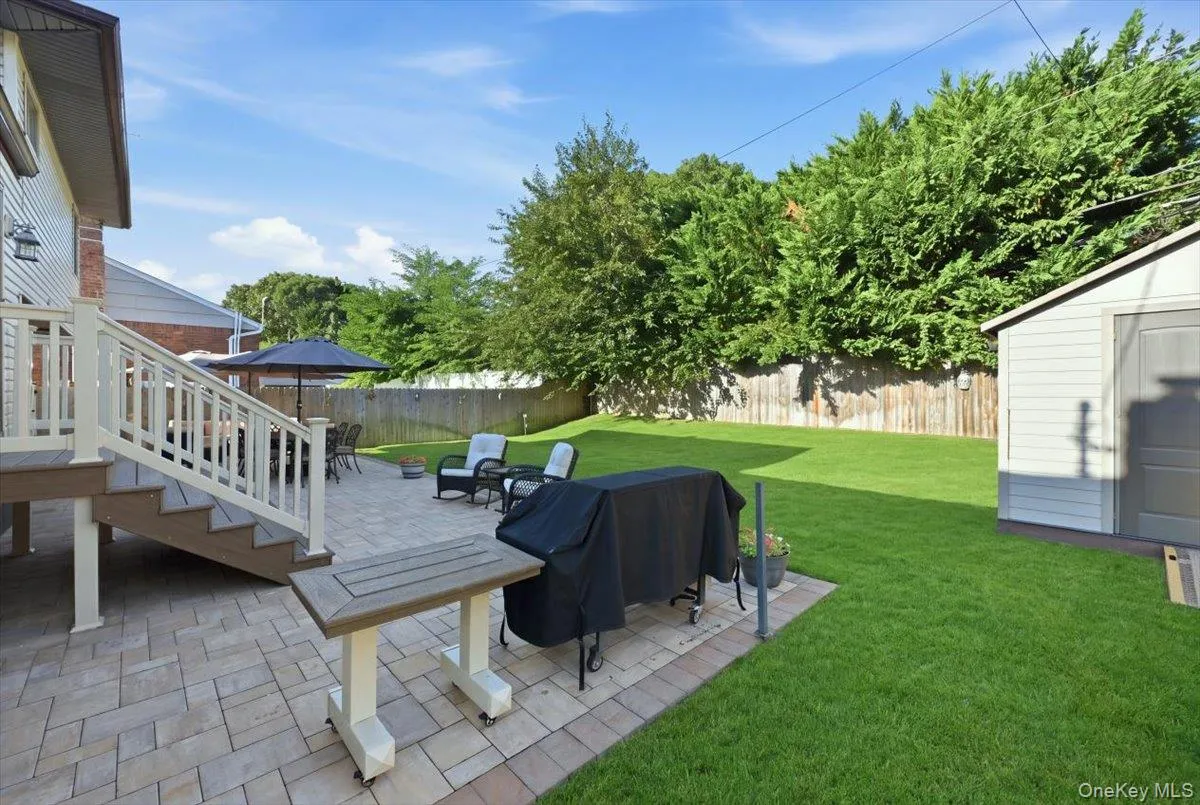1420 Holiday Park Drive, Hempstead, NY, 4 Bedrooms Bedrooms, 8 Rooms Rooms,2 BathroomsBathrooms,Residential,For Rent,Holiday Park,0,1047968 1420 Holiday Park Drive, Hempstead, NY, 4 Bedrooms Bedrooms, 8 Rooms Rooms,2 BathroomsBathrooms,Residential,For Rent,Holiday Park,0,1047968