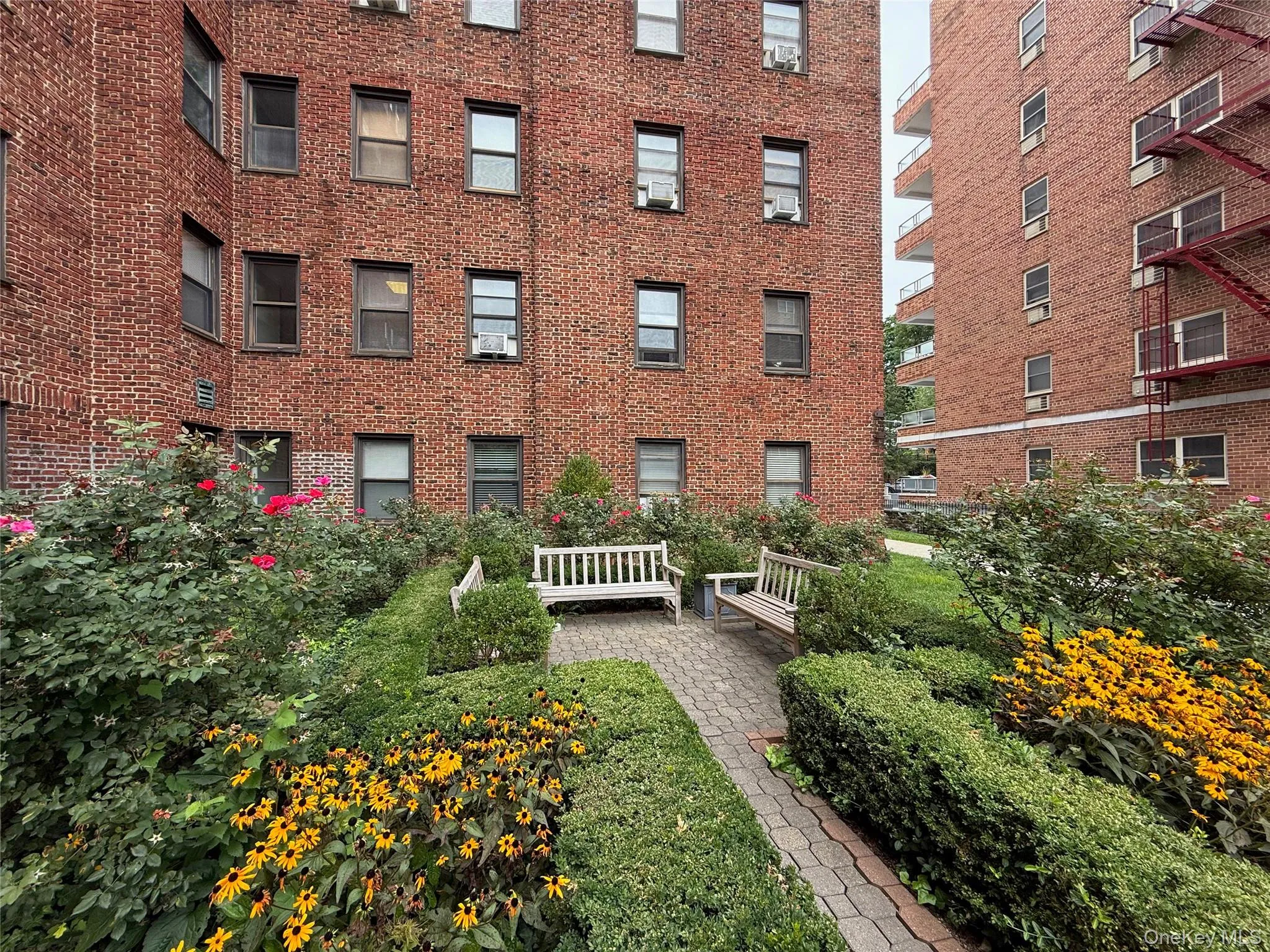 68 Hartsdale Avenue, Greenburgh, NY, 1 Bedroom Bedrooms, 4 Rooms Rooms,1 BathroomBathrooms,Residential,For Rent,Hartsdale,0,1047970 68 Hartsdale Avenue, Greenburgh, NY, 1 Bedroom Bedrooms, 4 Rooms Rooms,1 BathroomBathrooms,Residential,For Rent,Hartsdale,0,1047970