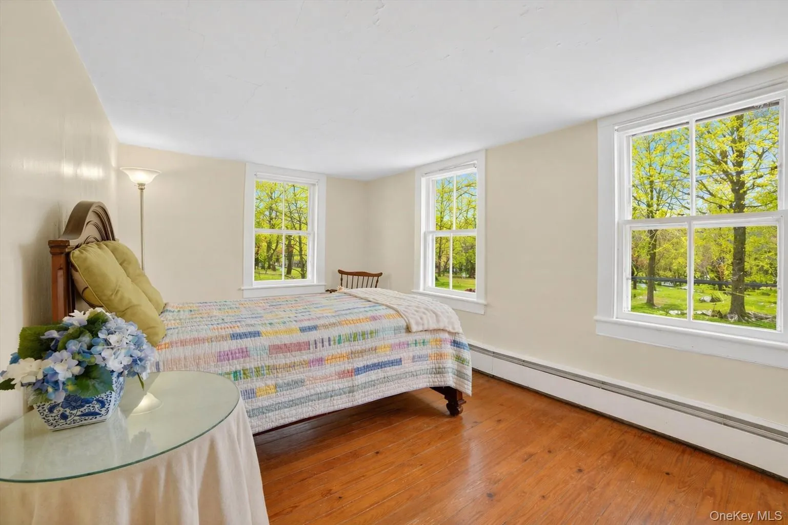 1st bedroom 1st bedroom