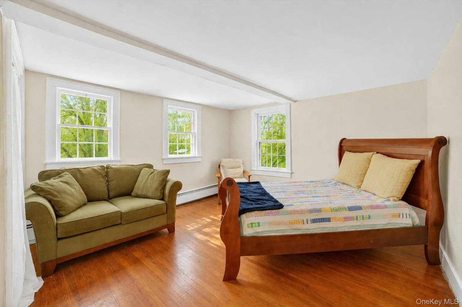 2nd bedroom 2nd bedroom