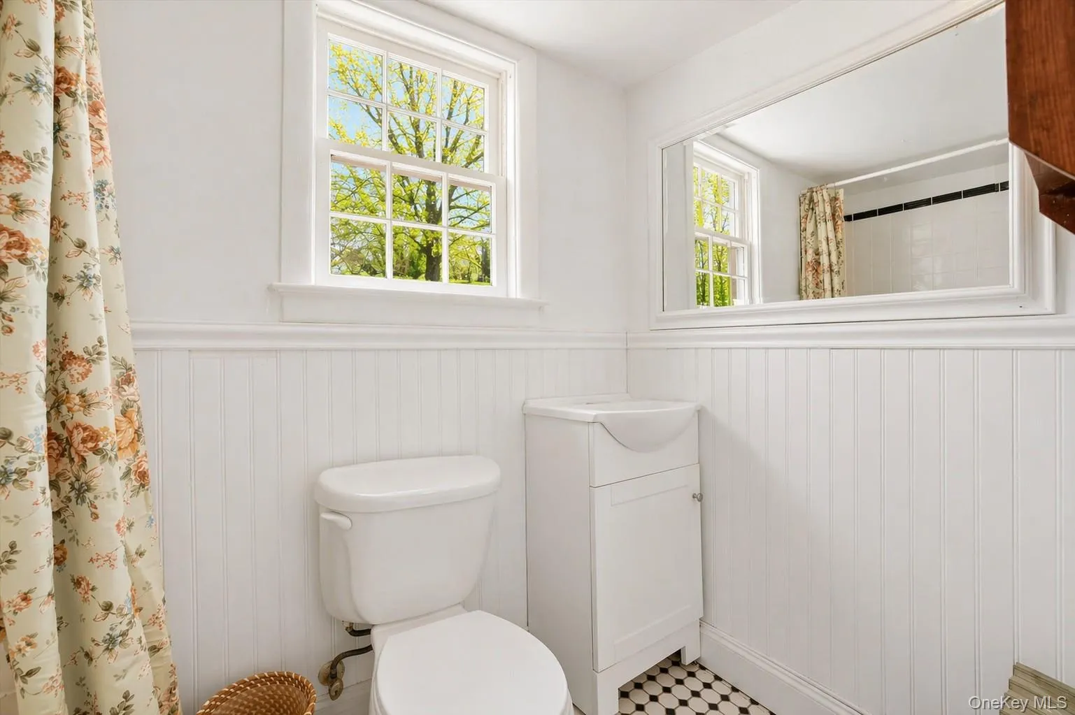 Hall Bath Hall Bath