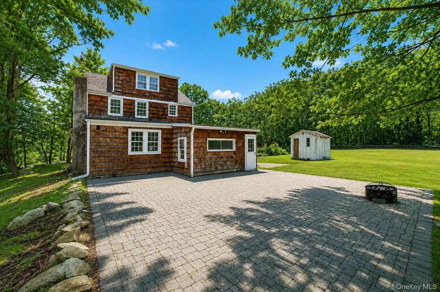 Oversized rear patio. Oversized rear patio.
